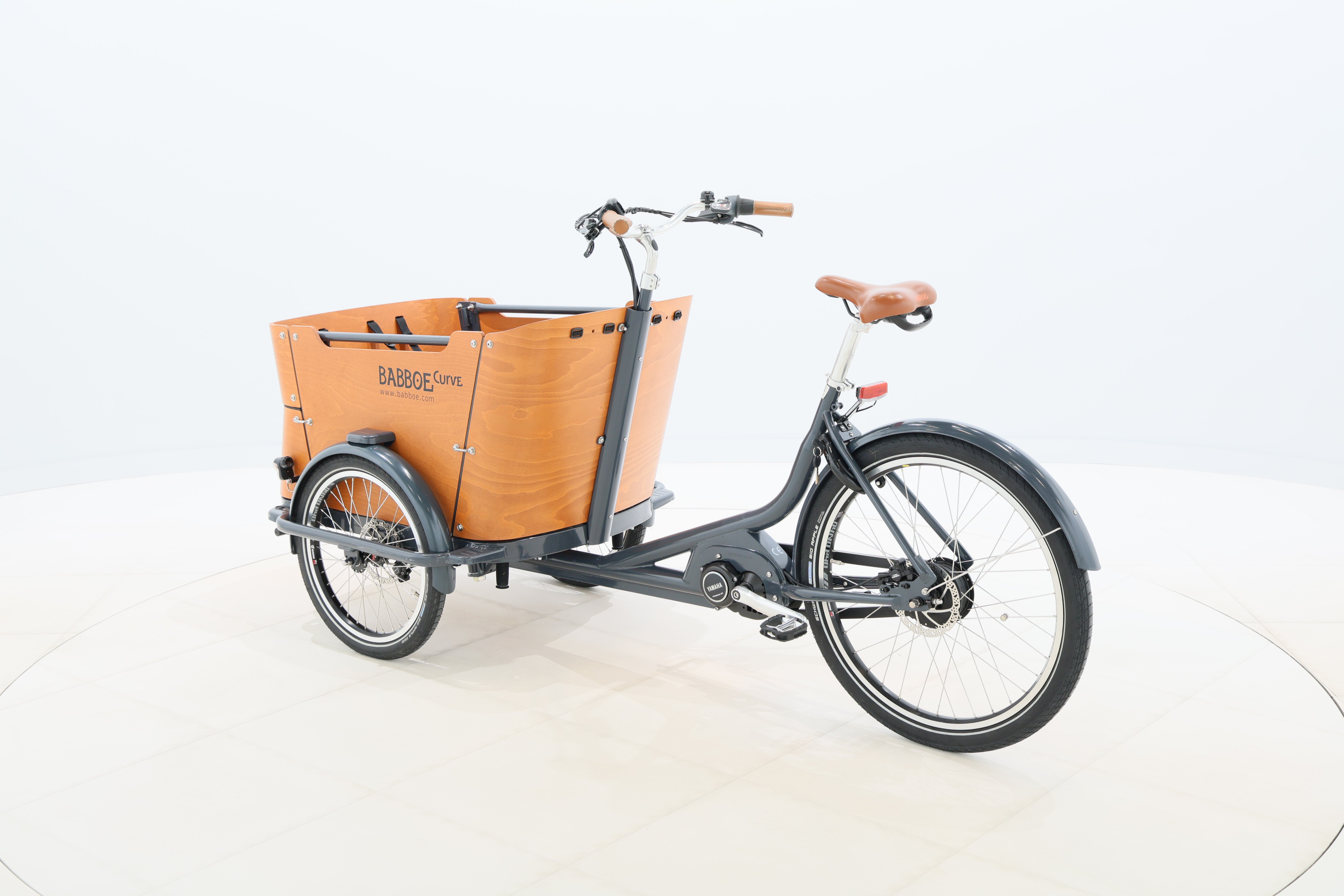 9bb89d5f-2d54-419f-89d5-2e925bc5e4c2