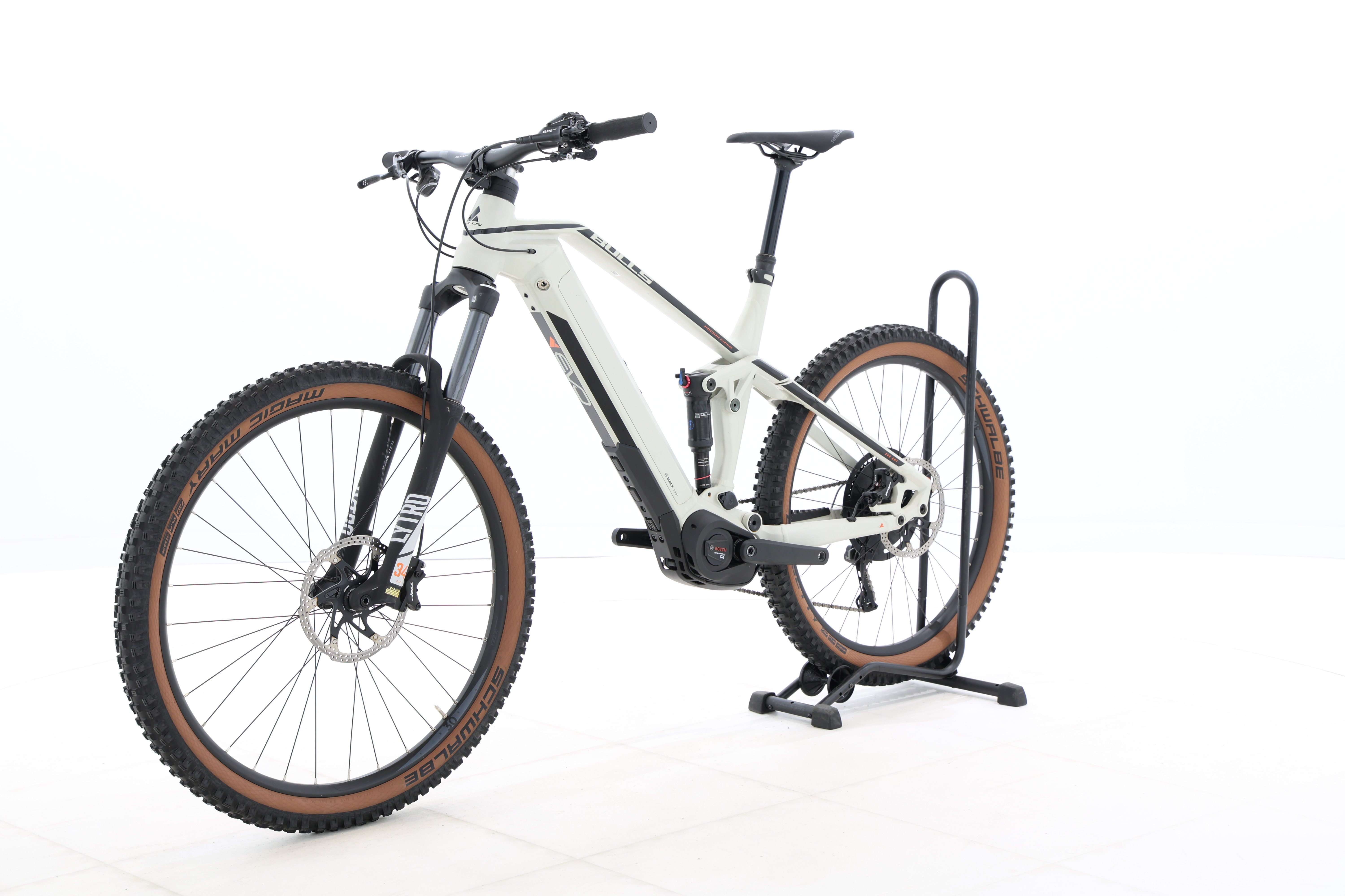 9a8f924b-c6b6-4a61-b3c3-231784256e3a