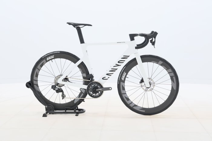 Canyon AEROAD CF SLX 8 AXS 2025