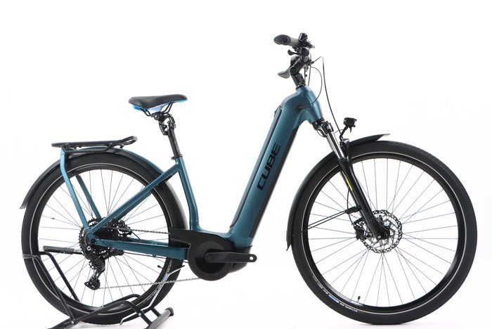 Cube KATHMANDU HYBRID ONE 750 2024