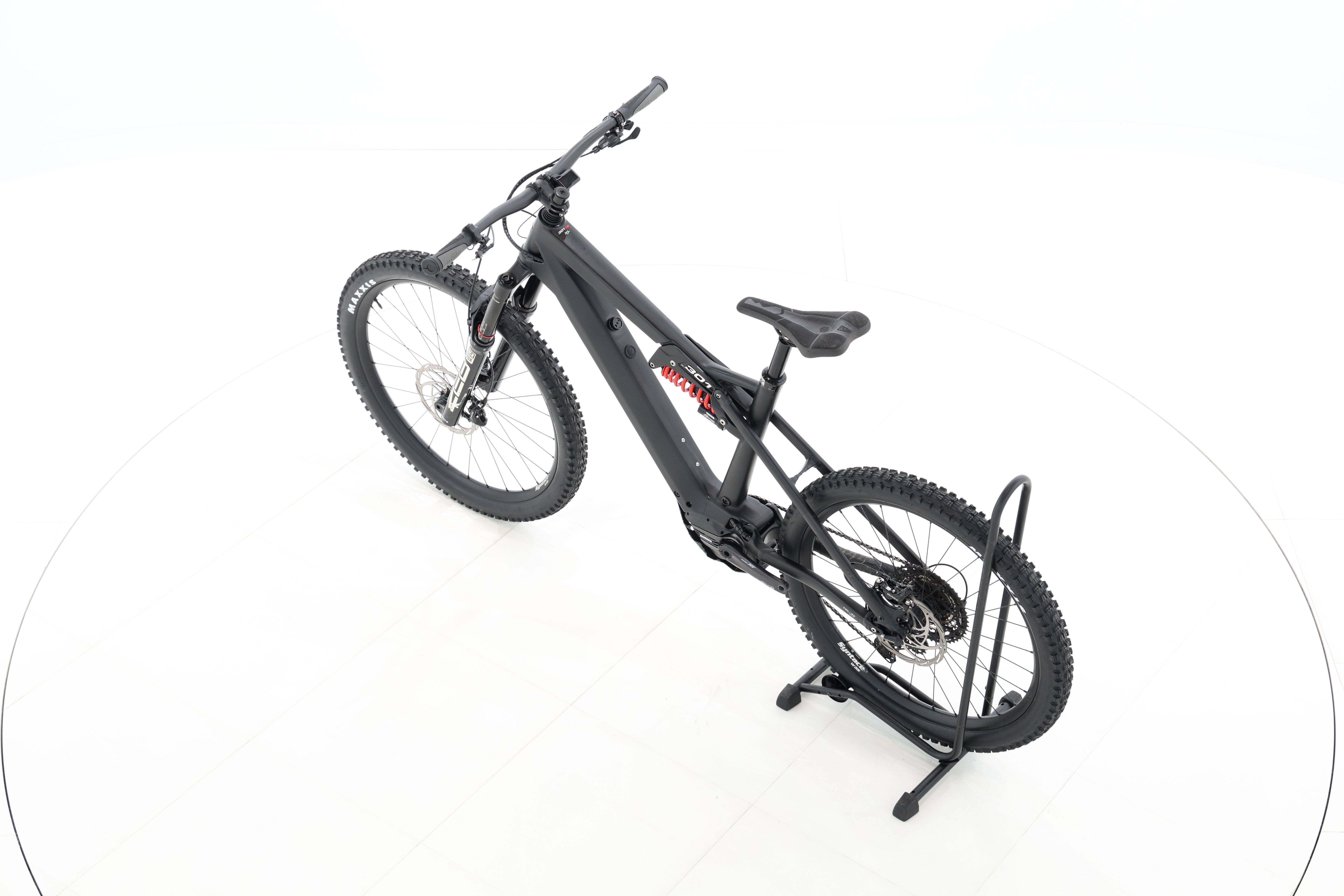 a0ca2410-9dbf-4fe8-ba24-21117c4d09b3