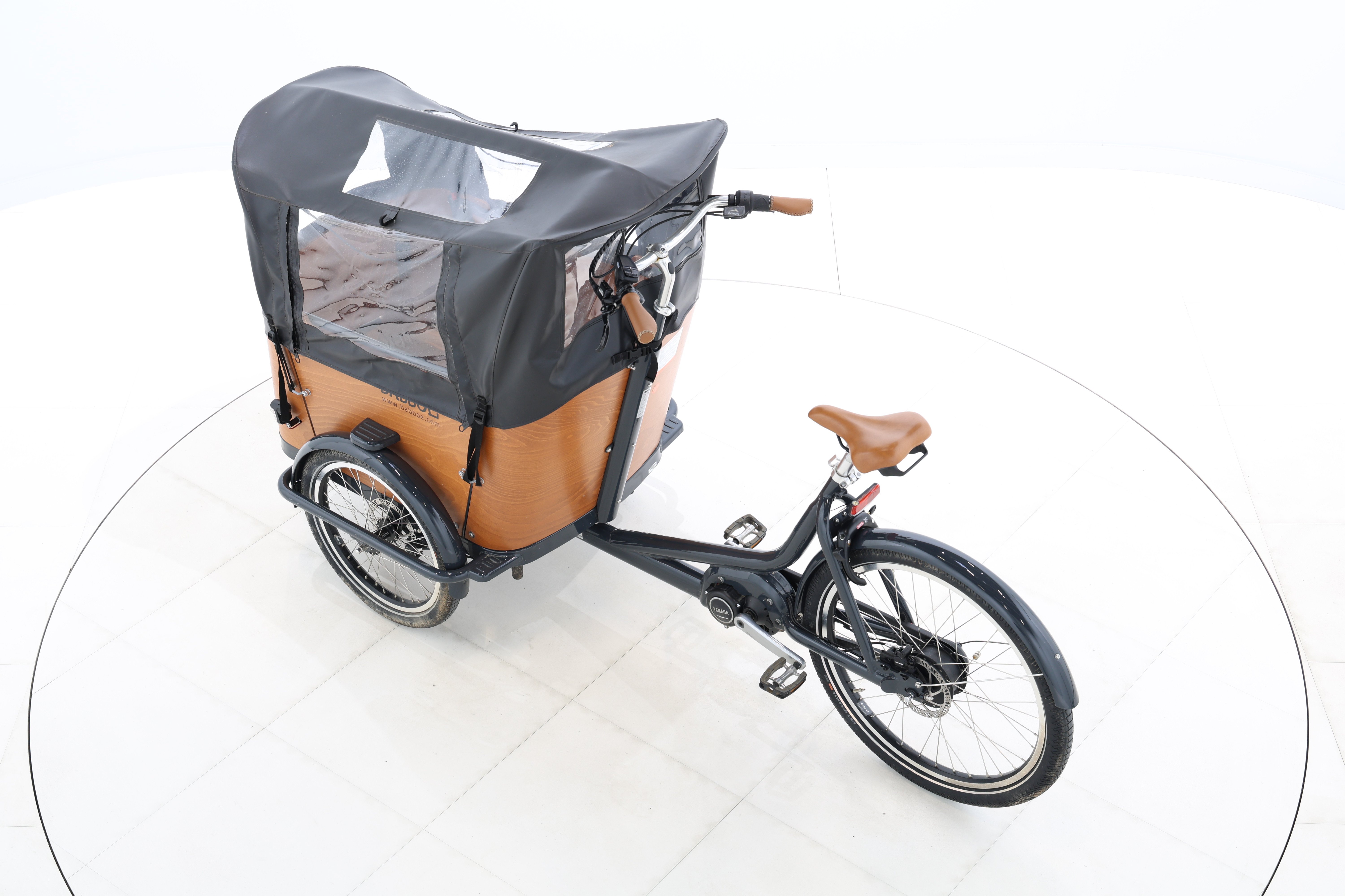 a09b5637-4a10-4a98-9f17-0298a07d3ccc