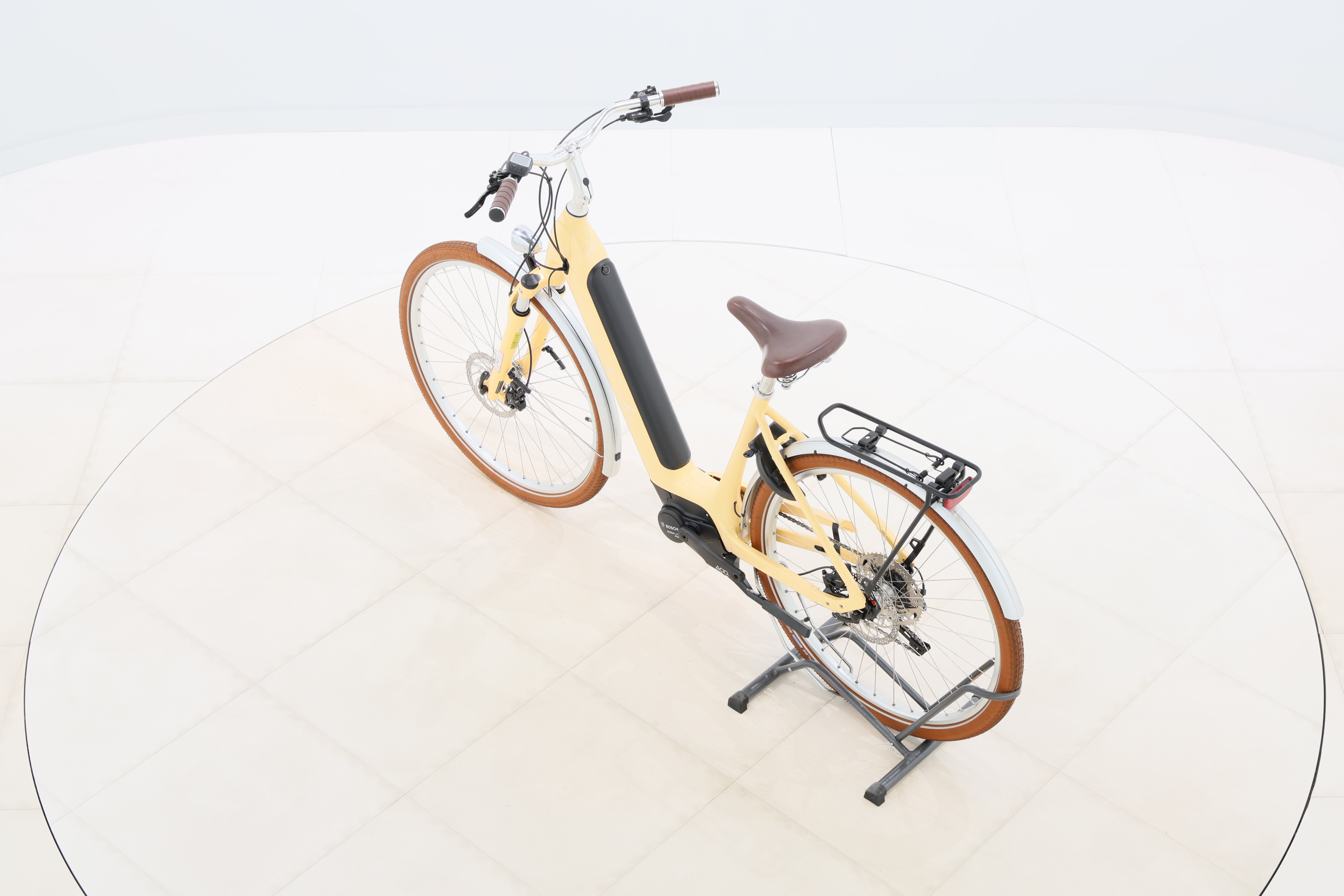 e8d93eb3-3ccd-4c28-bc13-4d4defee164e