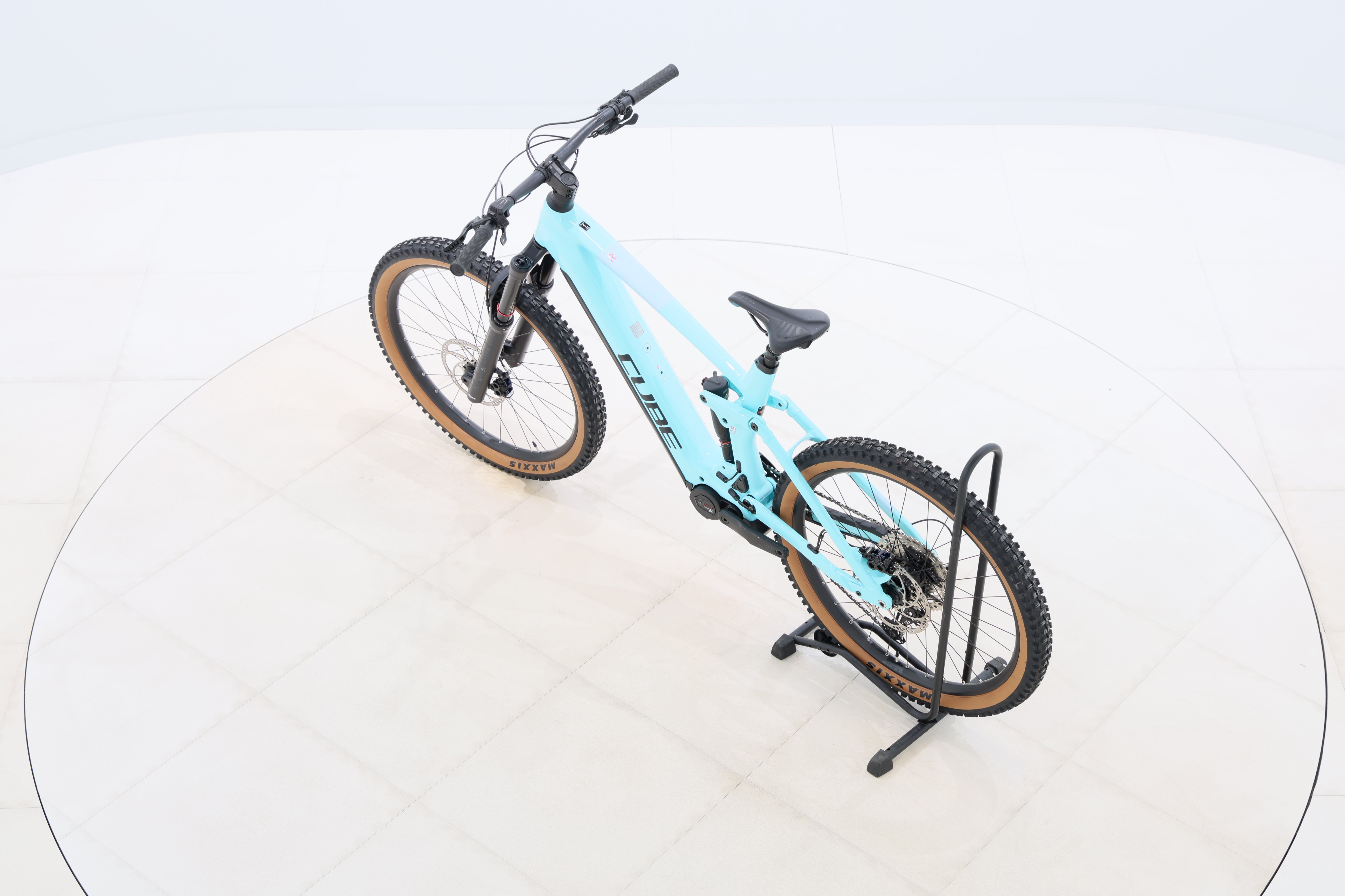 bb98593d-6dce-45d8-8091-8166da4e950c