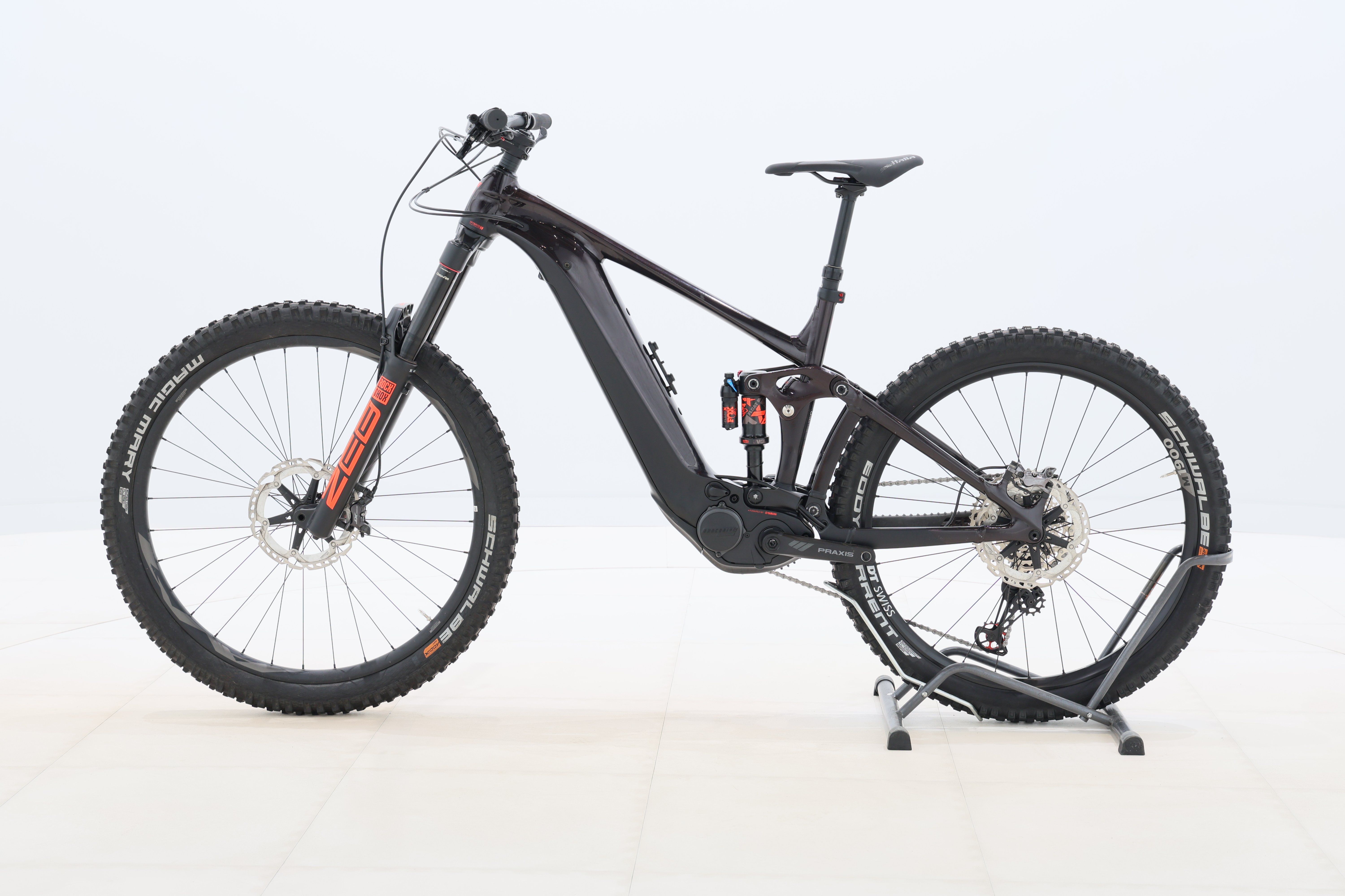 4dcc9b0b-839d-44b1-974a-4687615cf709