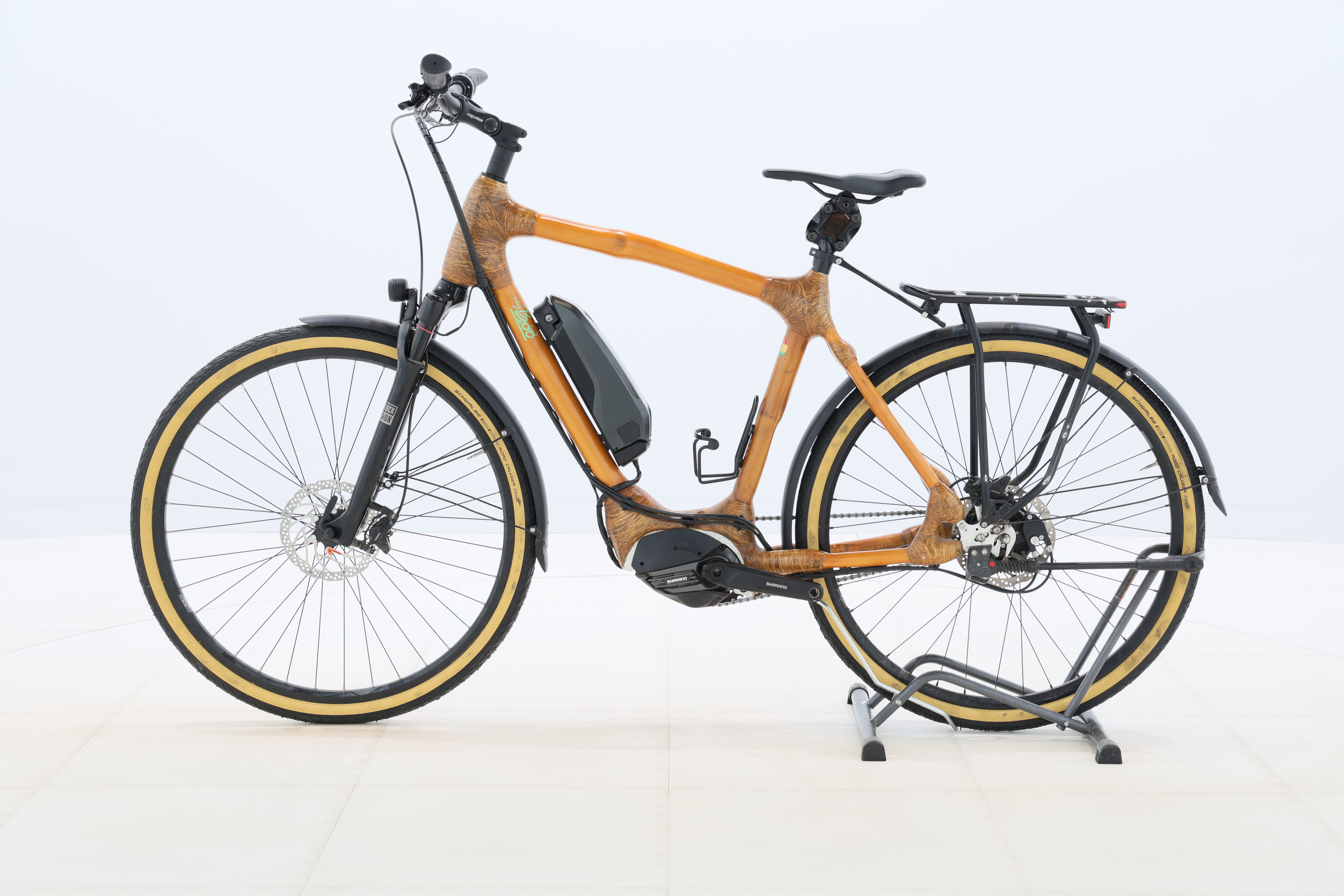 81c6fb62-d097-421f-afd6-d07427399784