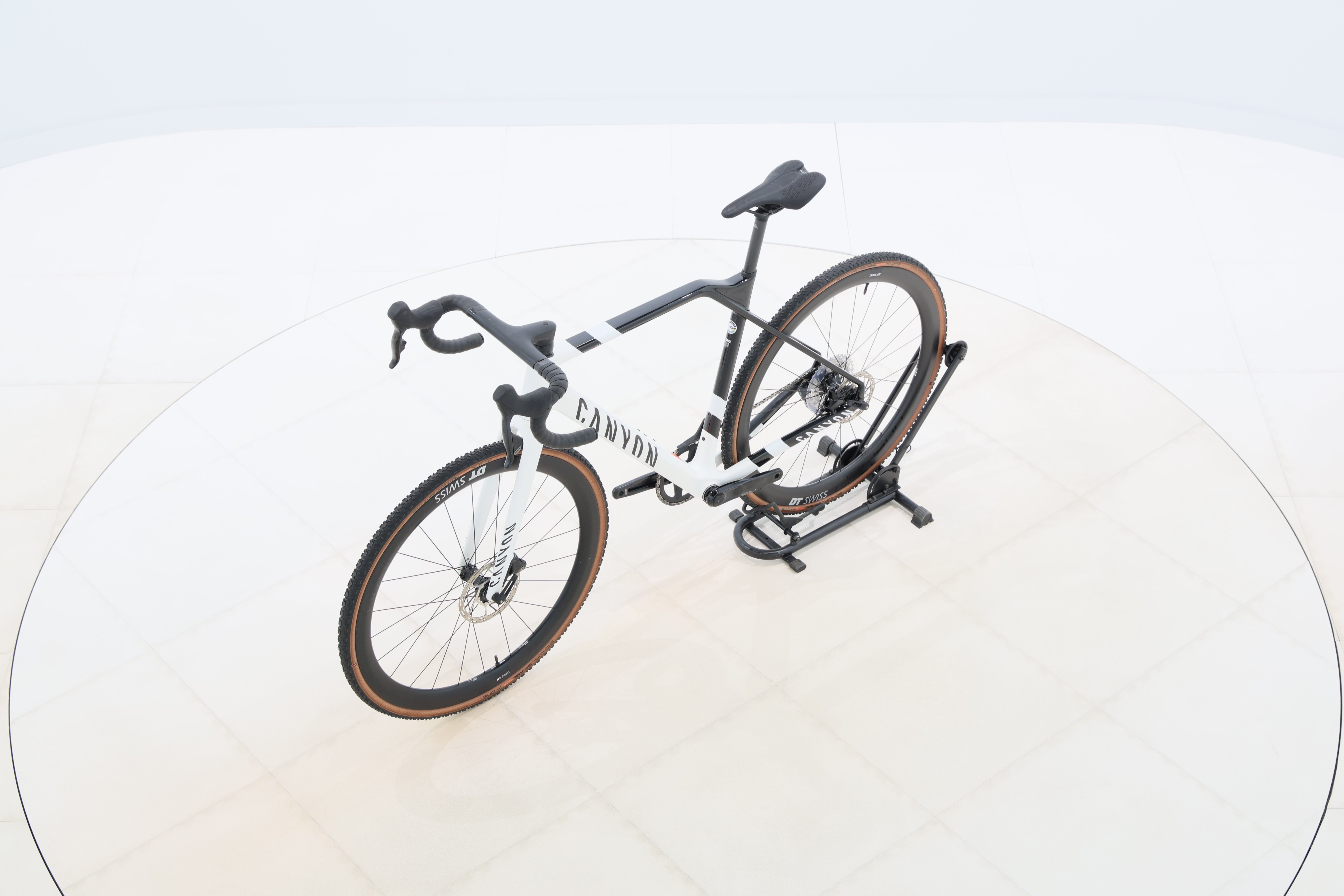 e818b67c-0ea7-4926-88f2-91a29cbd2a34