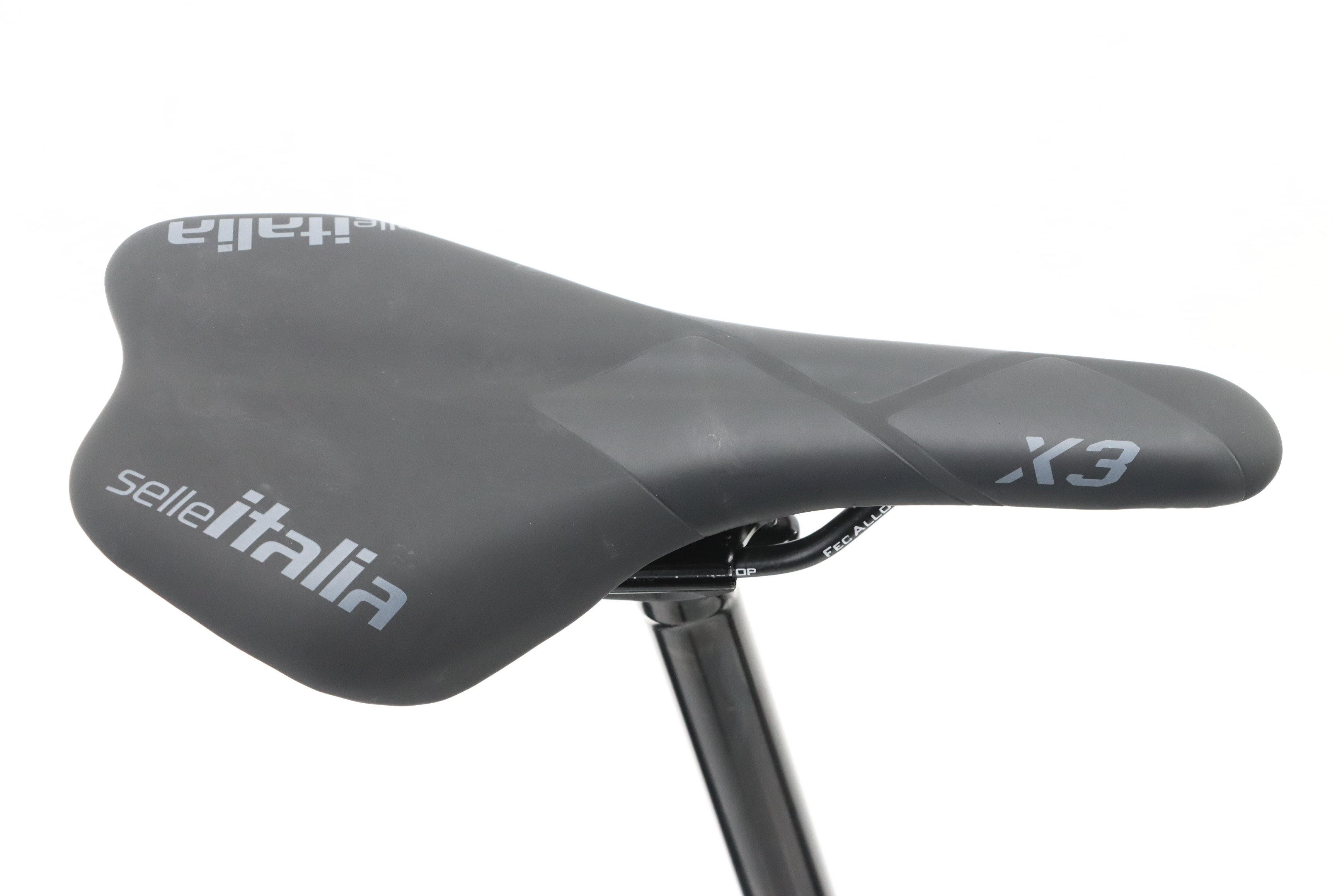 f1d58fe7-26f6-43bd-a4b8-2c3fdd58bdac