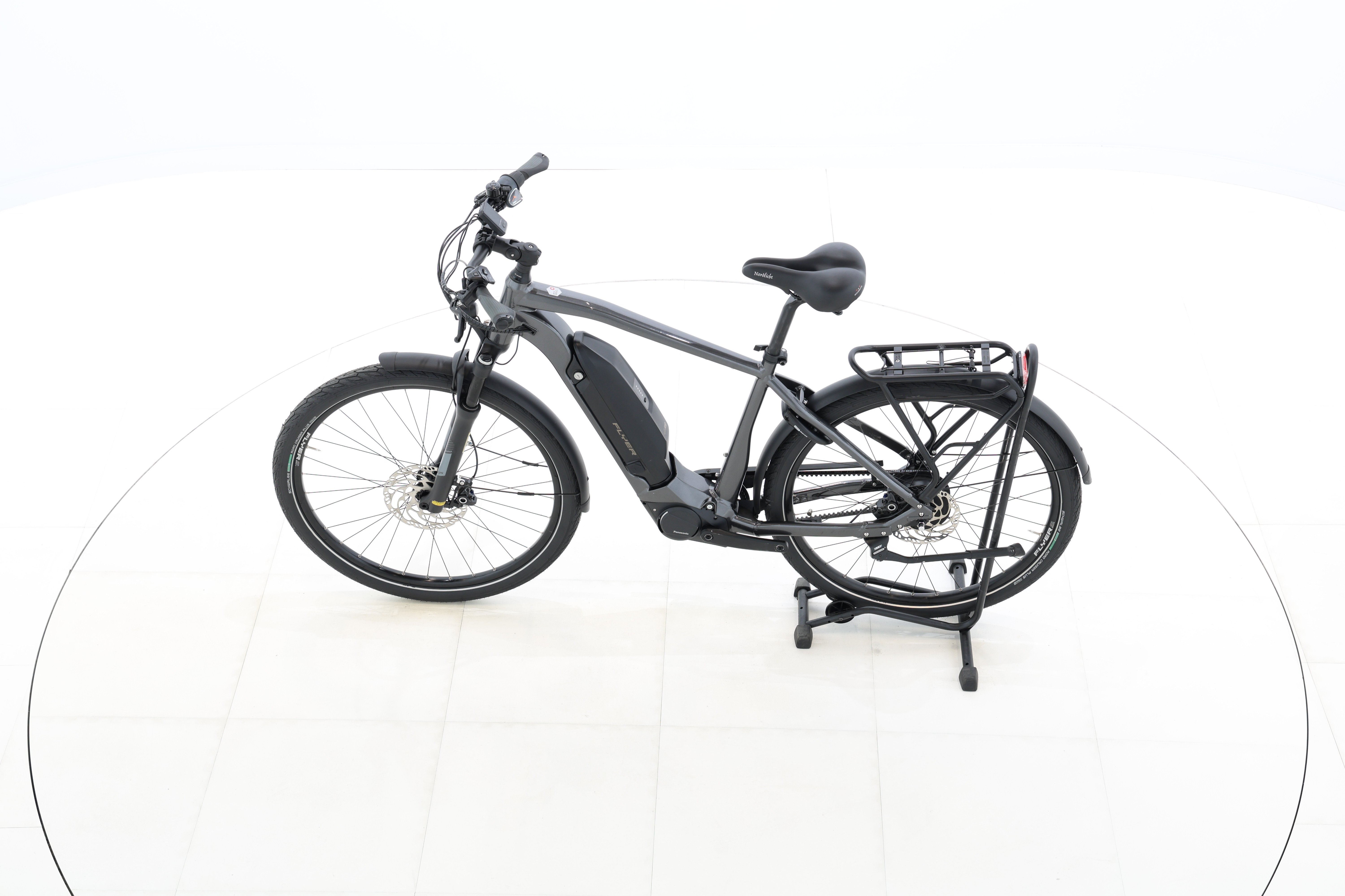 cade4be2-7a5f-4a5b-b336-edea9f5a2665