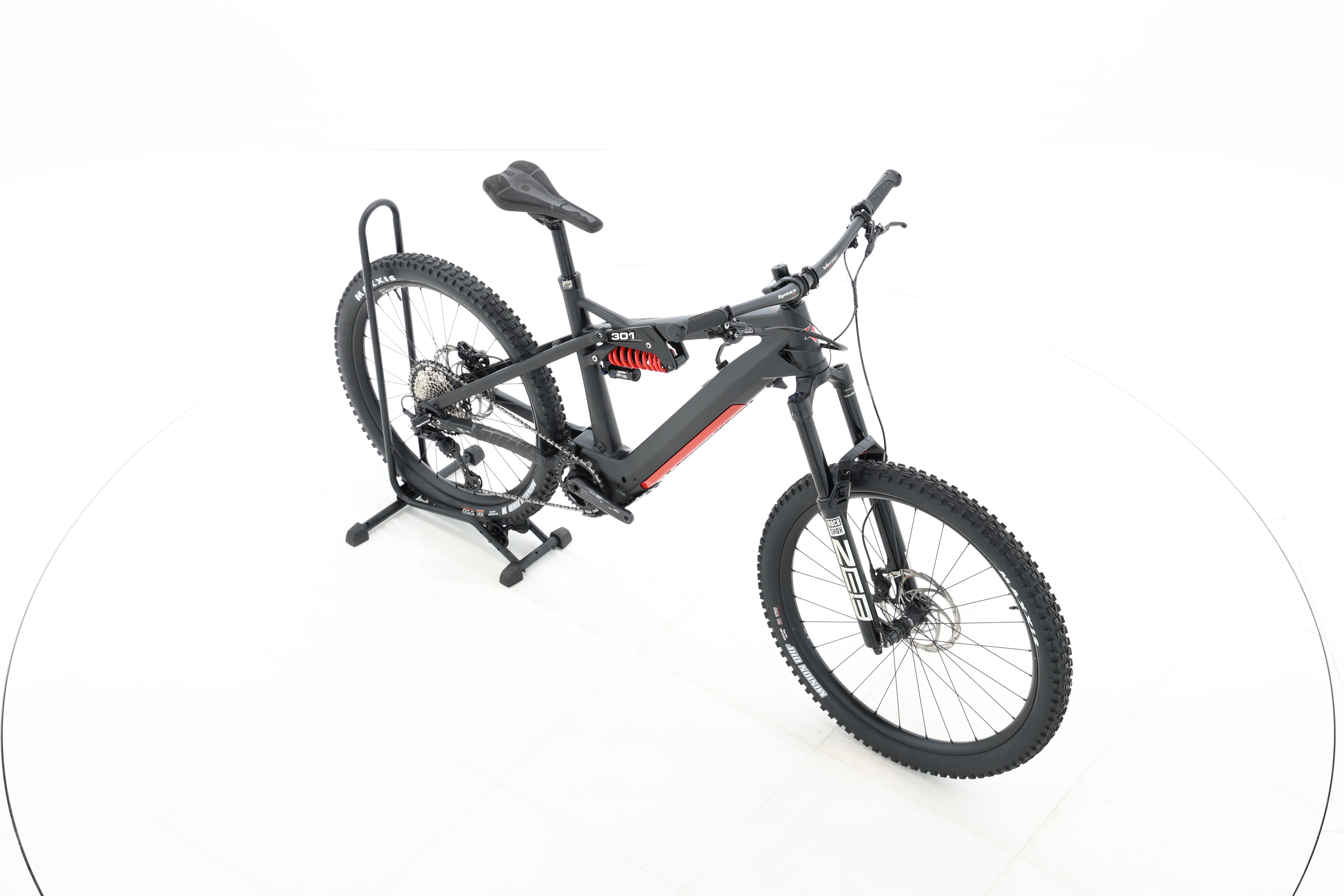 a0ca2410-9dbf-4fe8-ba24-21117c4d09b3