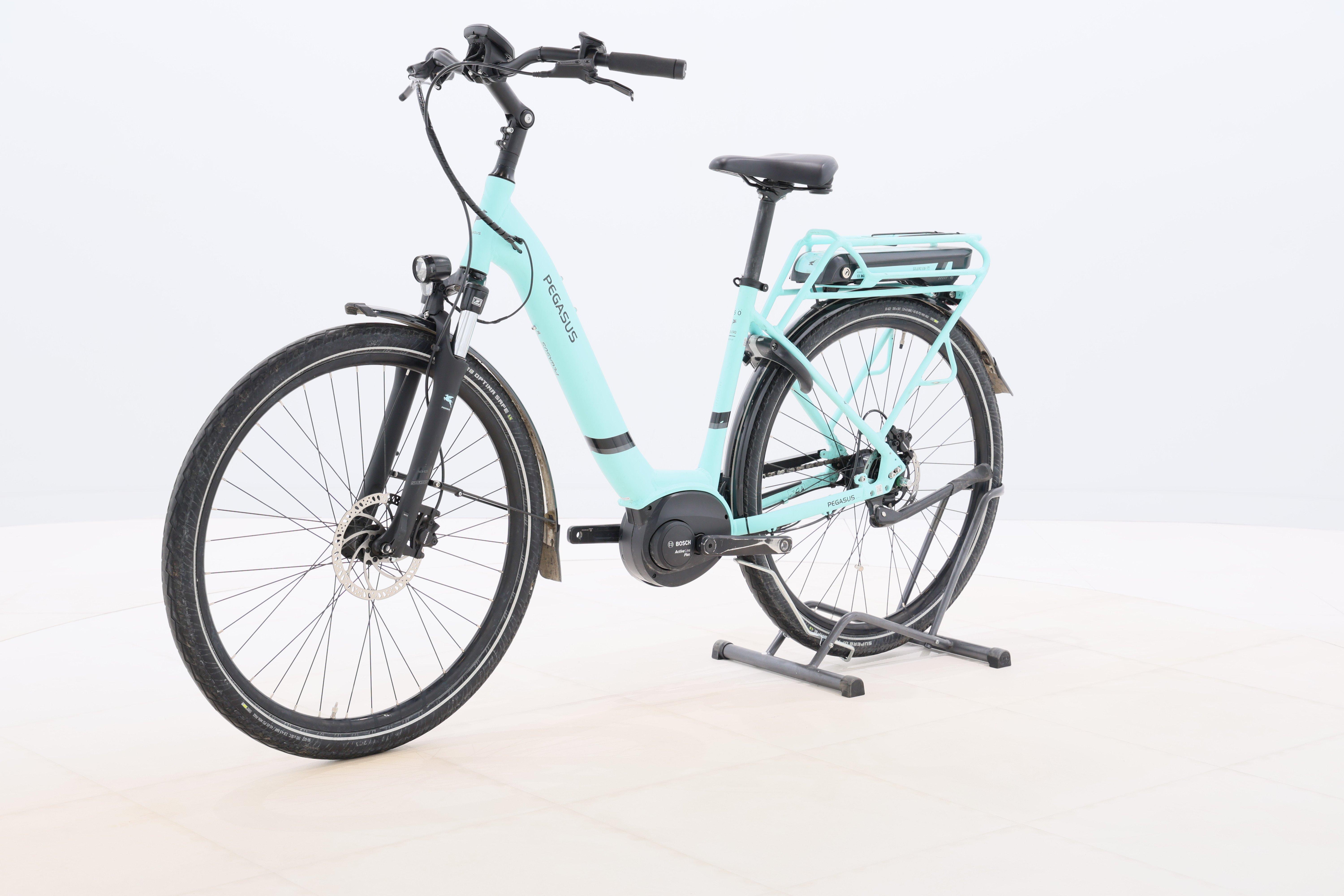 5a1675ed-2d6b-42ca-9a61-44c204773e3a