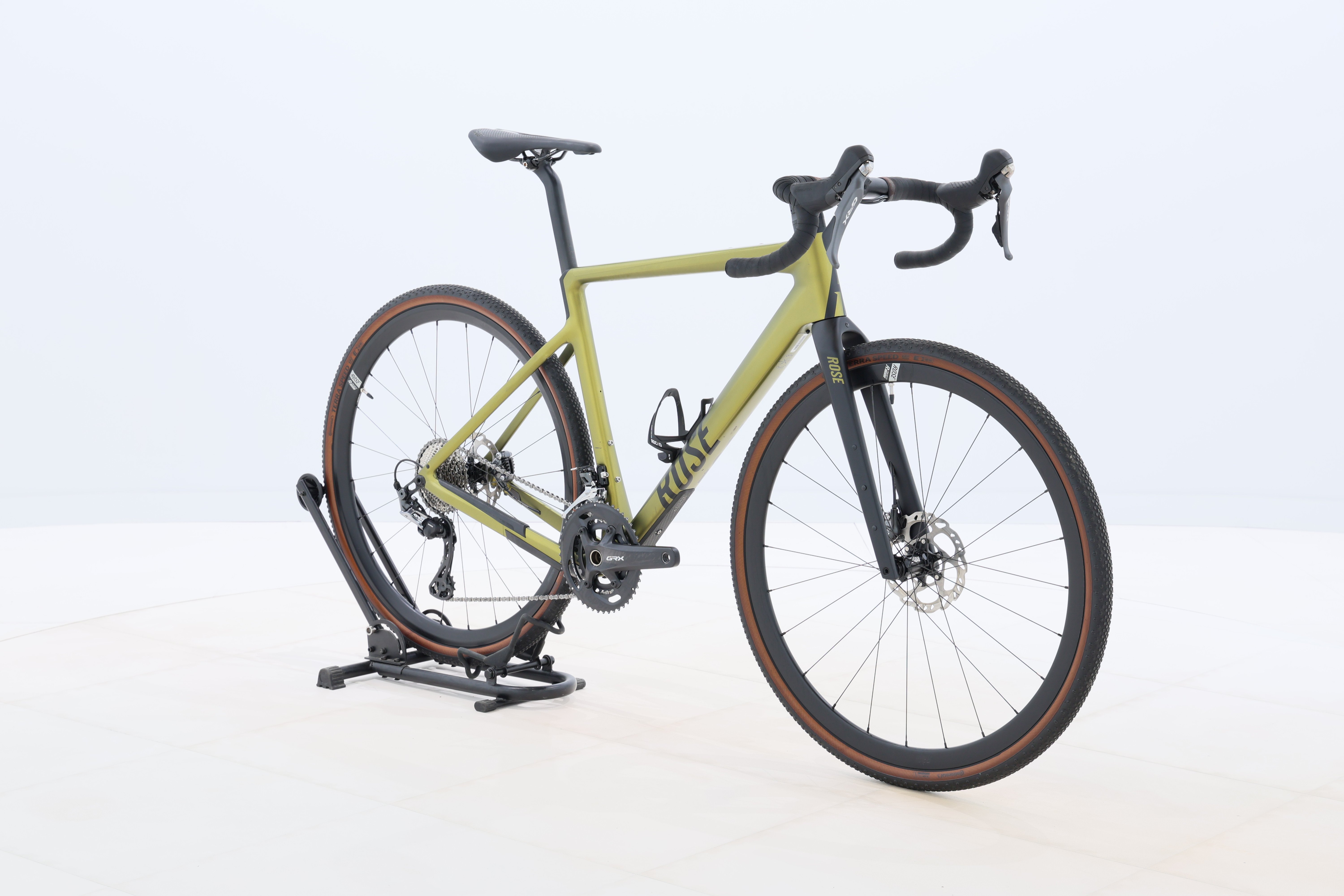 9d3c7f55-2044-46c8-94b9-c23a8c1b32a7