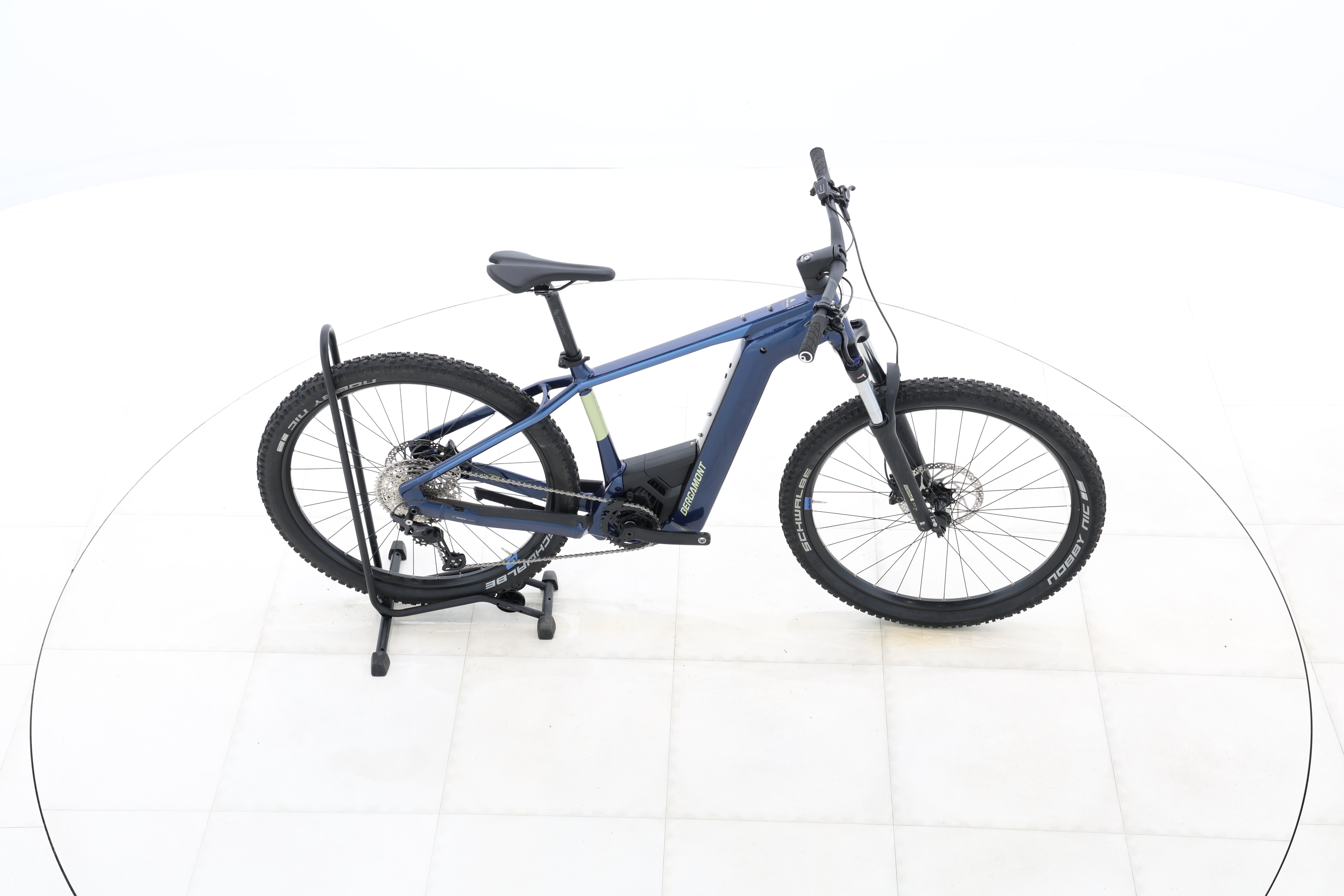 ab986cd8-3359-4586-8fa3-7570cc4af4f0