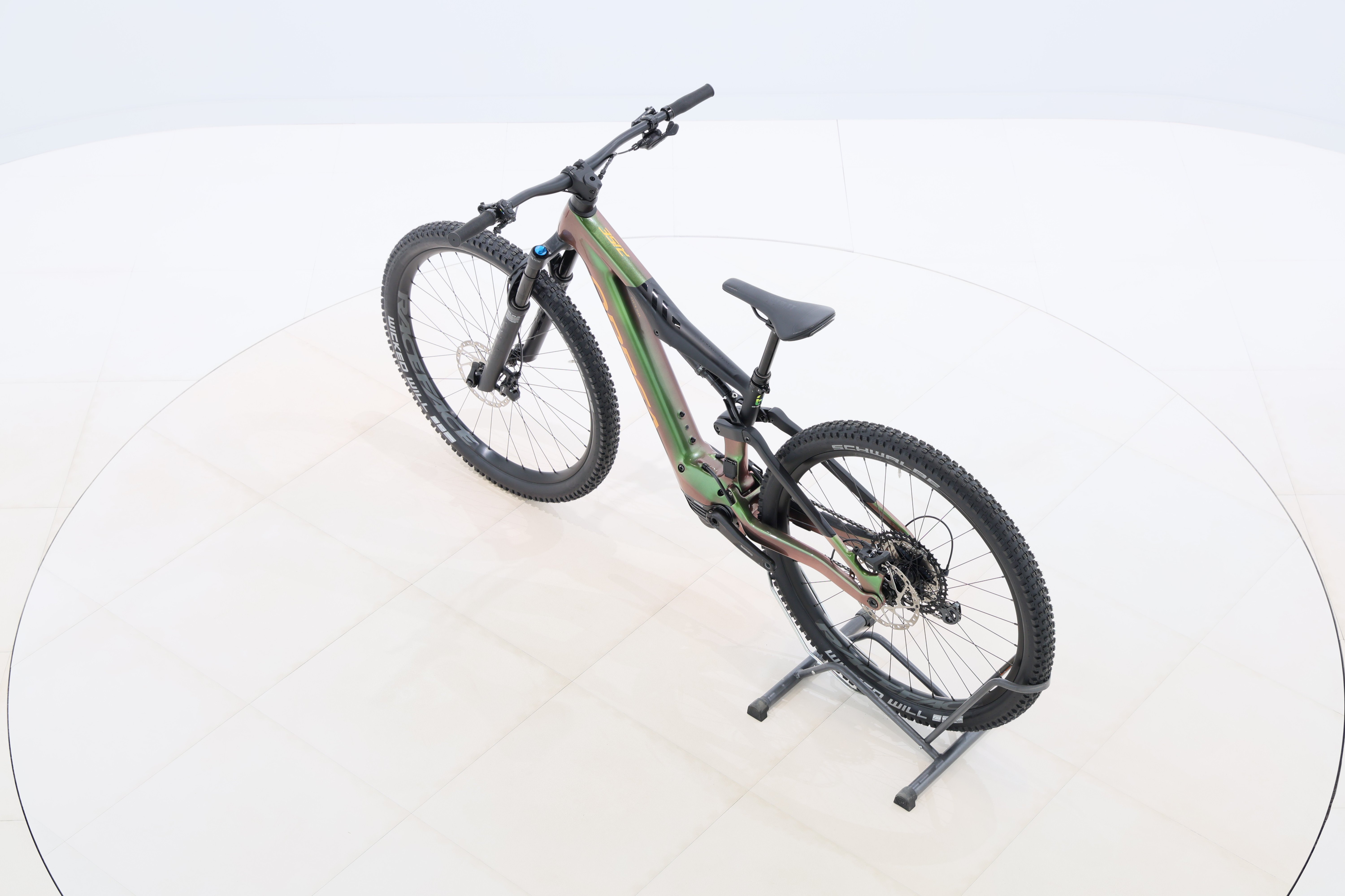 ea49107d-b88f-459a-afcf-95c6ace7b7b7