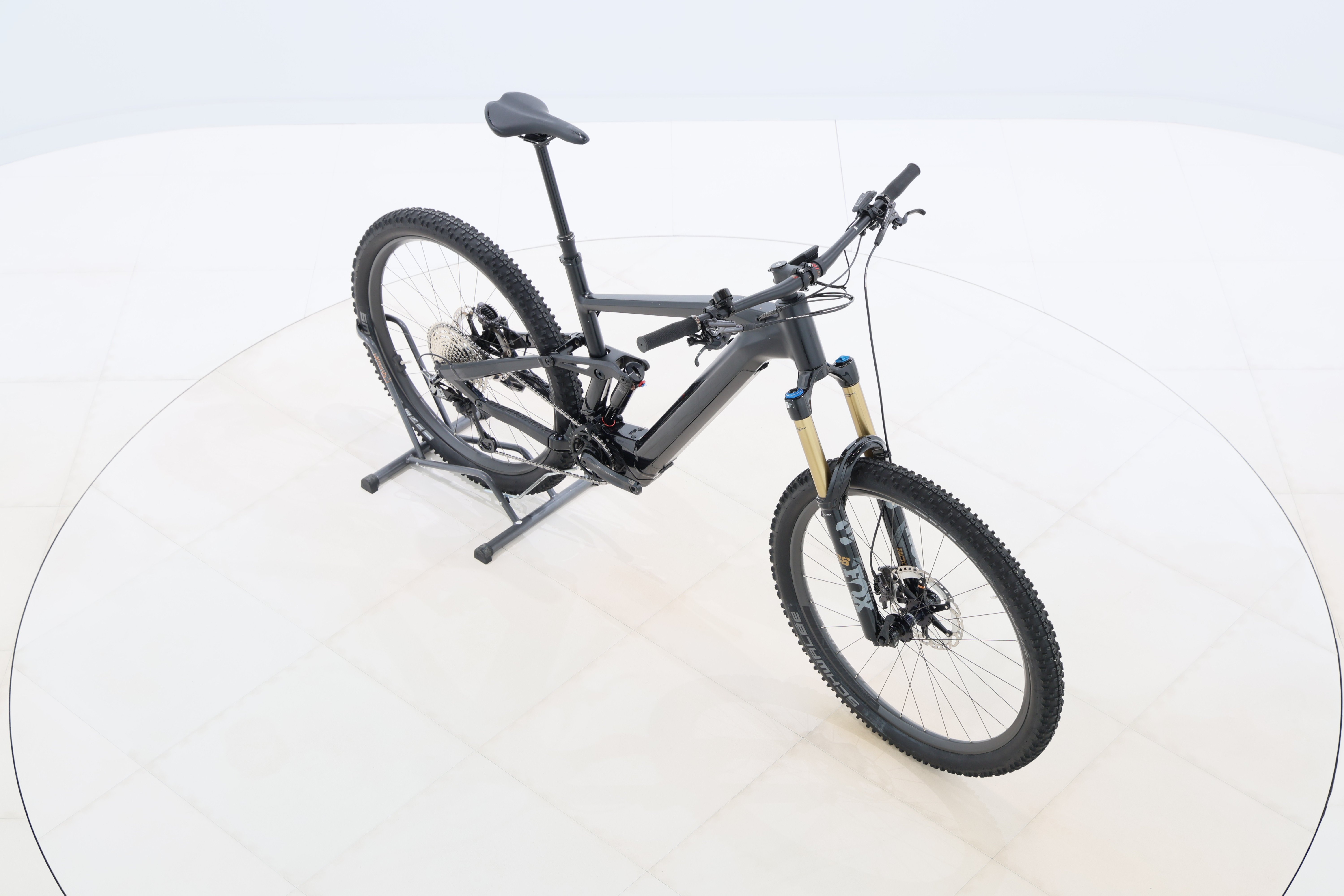 72d87a0e-d2d1-4e60-adbd-47f7f8fc1ca9