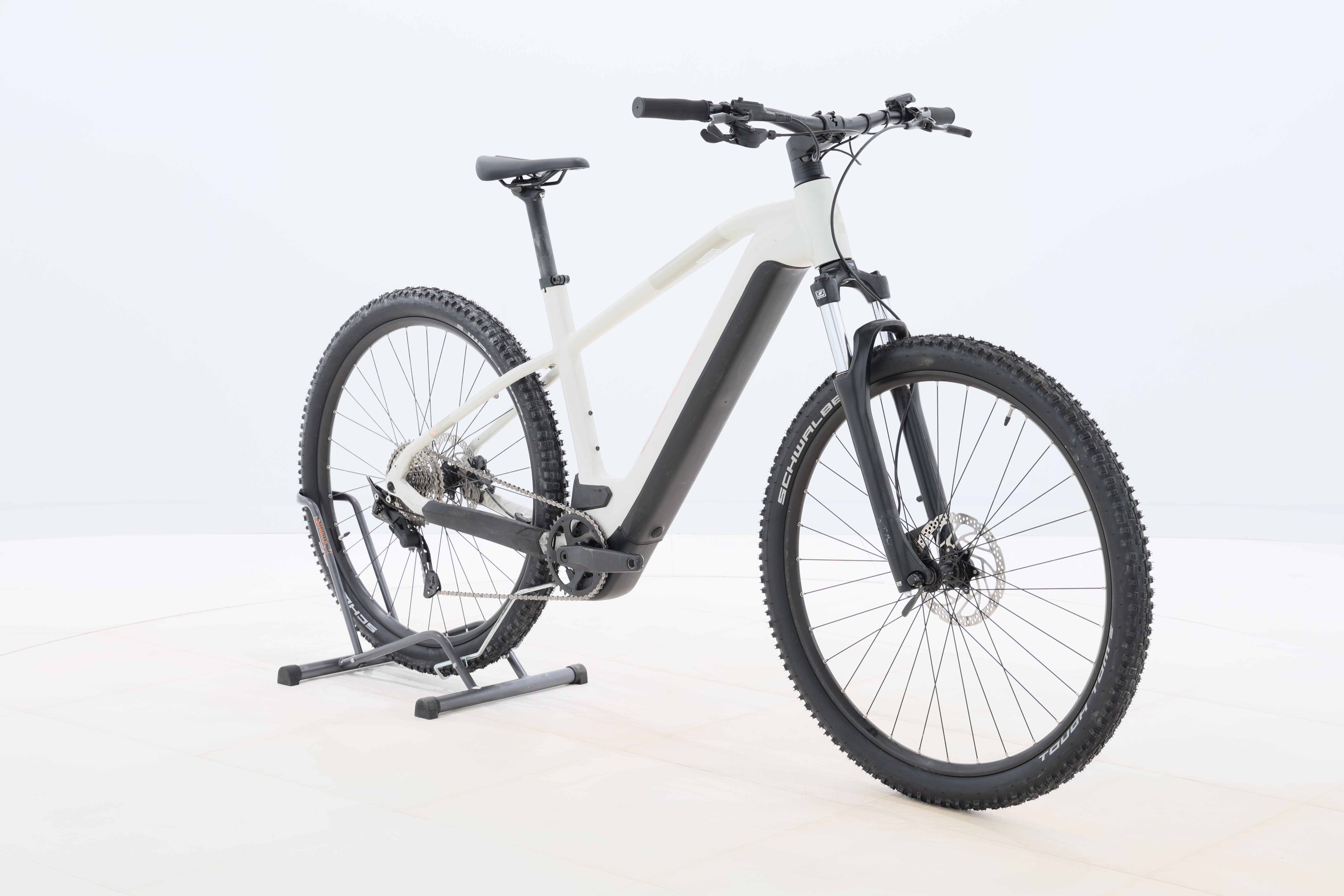 c43faf90-d92b-47d6-8fd7-1de220cdbd0d