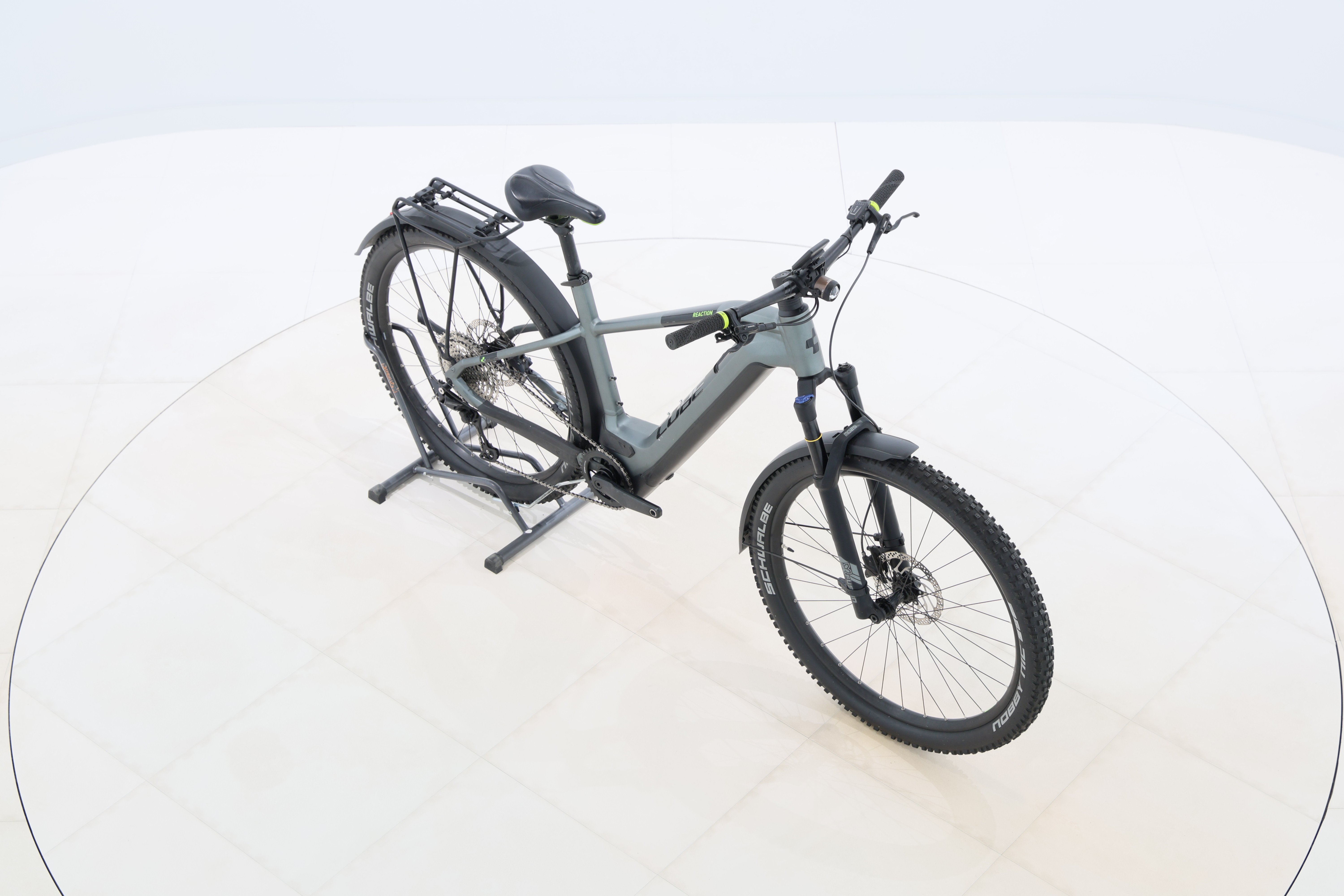 4d75b3e7-16db-4090-8284-efe1b7682e48