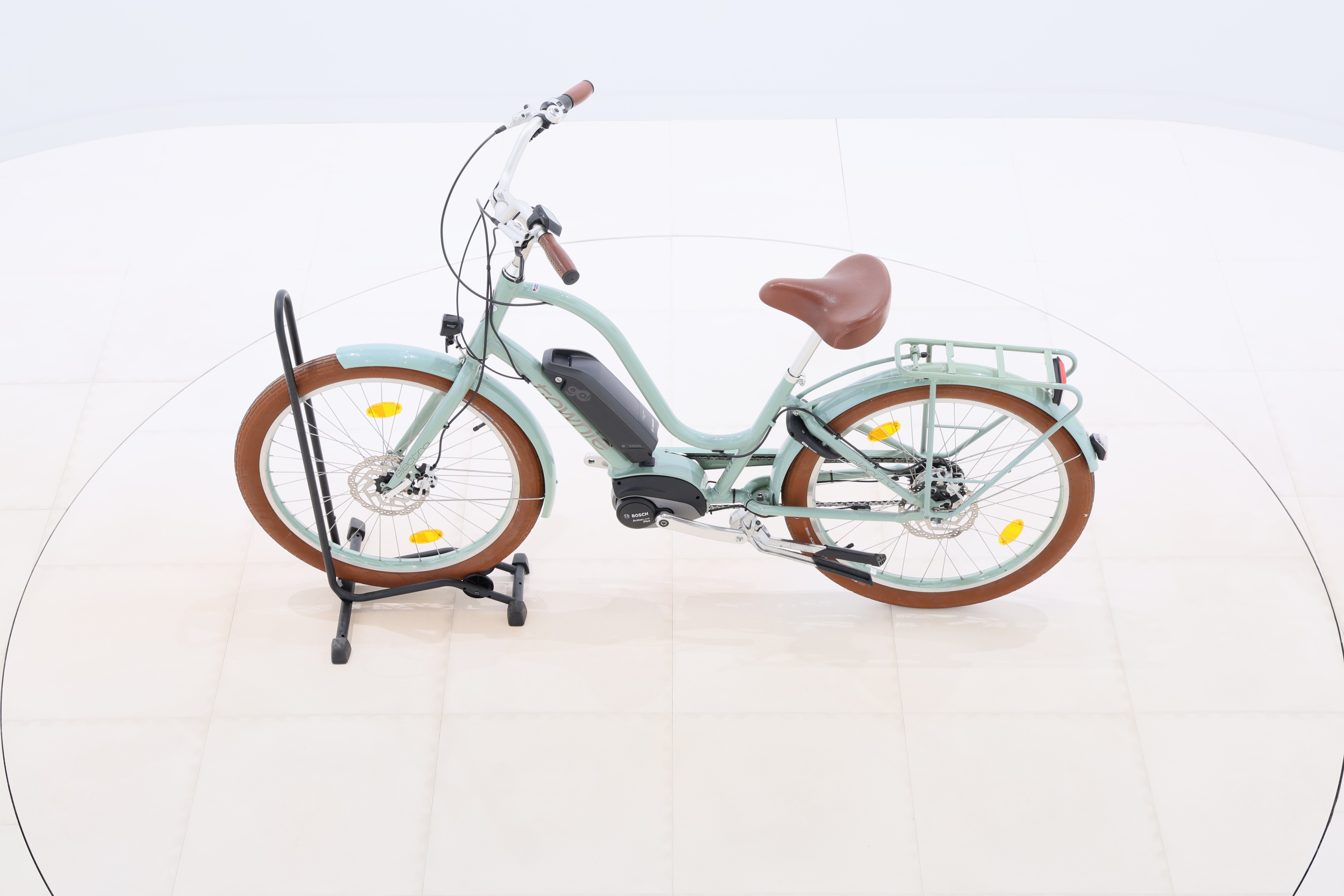 00e02674-38f0-4374-99cc-109e02adfa0a