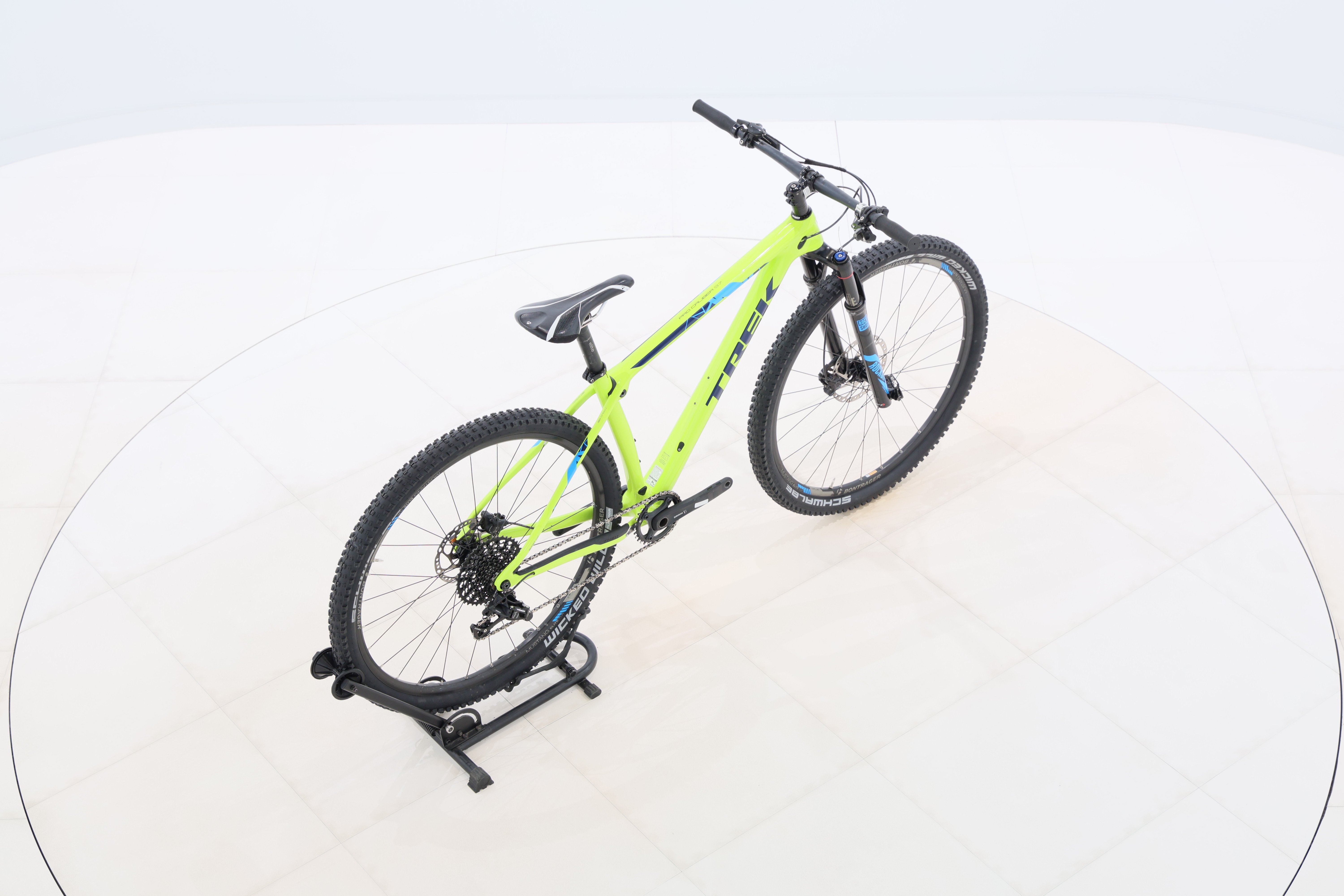 22c3cd11-dd4f-40c6-b2f4-01f0f98e5e1c