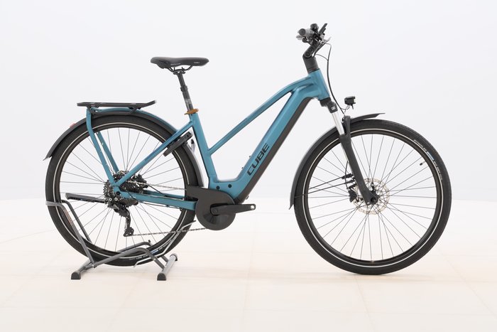 Cube Kathmandu Hybrid ONE 625 2023