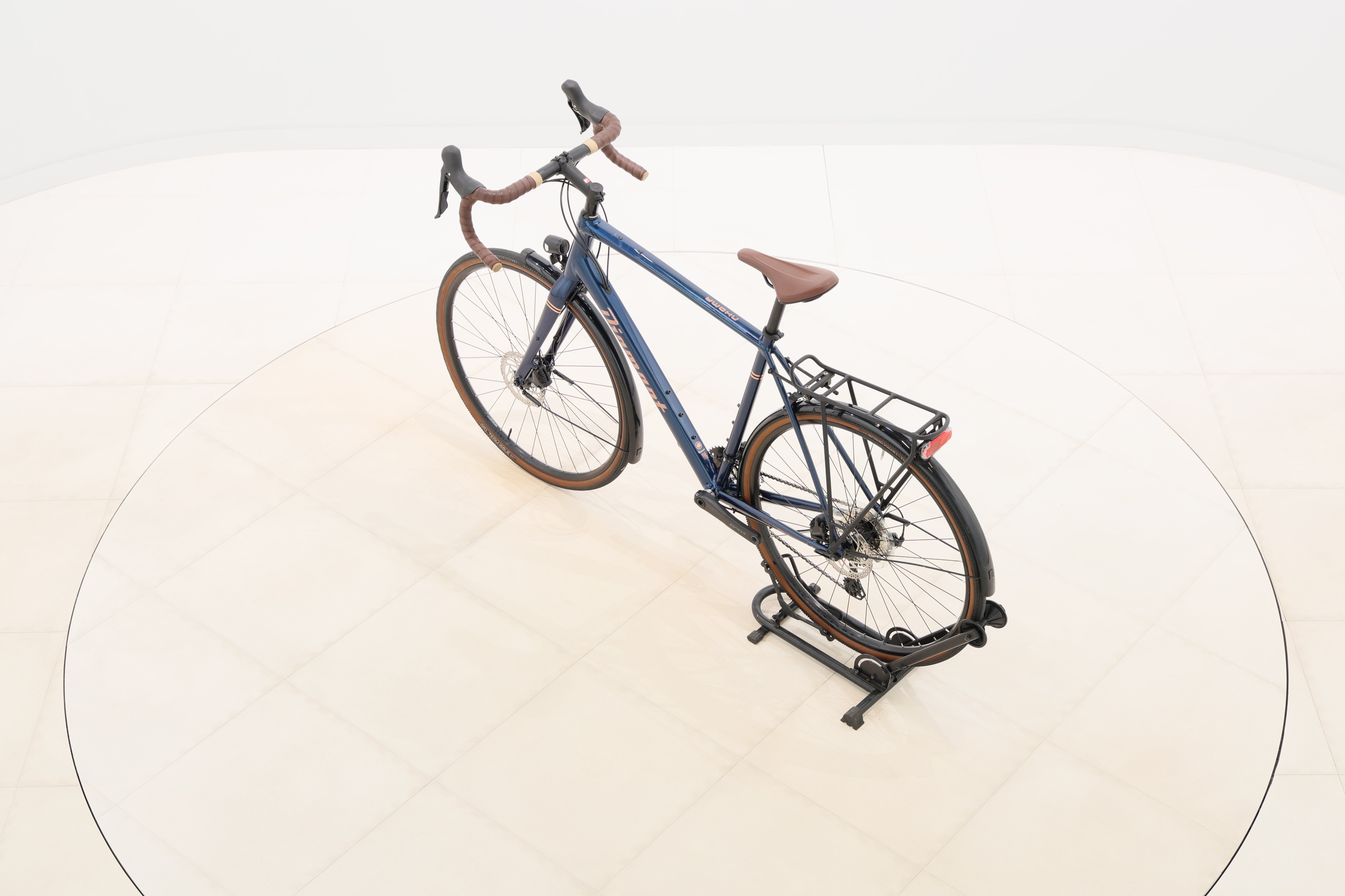 792f2555-db9d-4567-a7a7-e8ea970f14a8