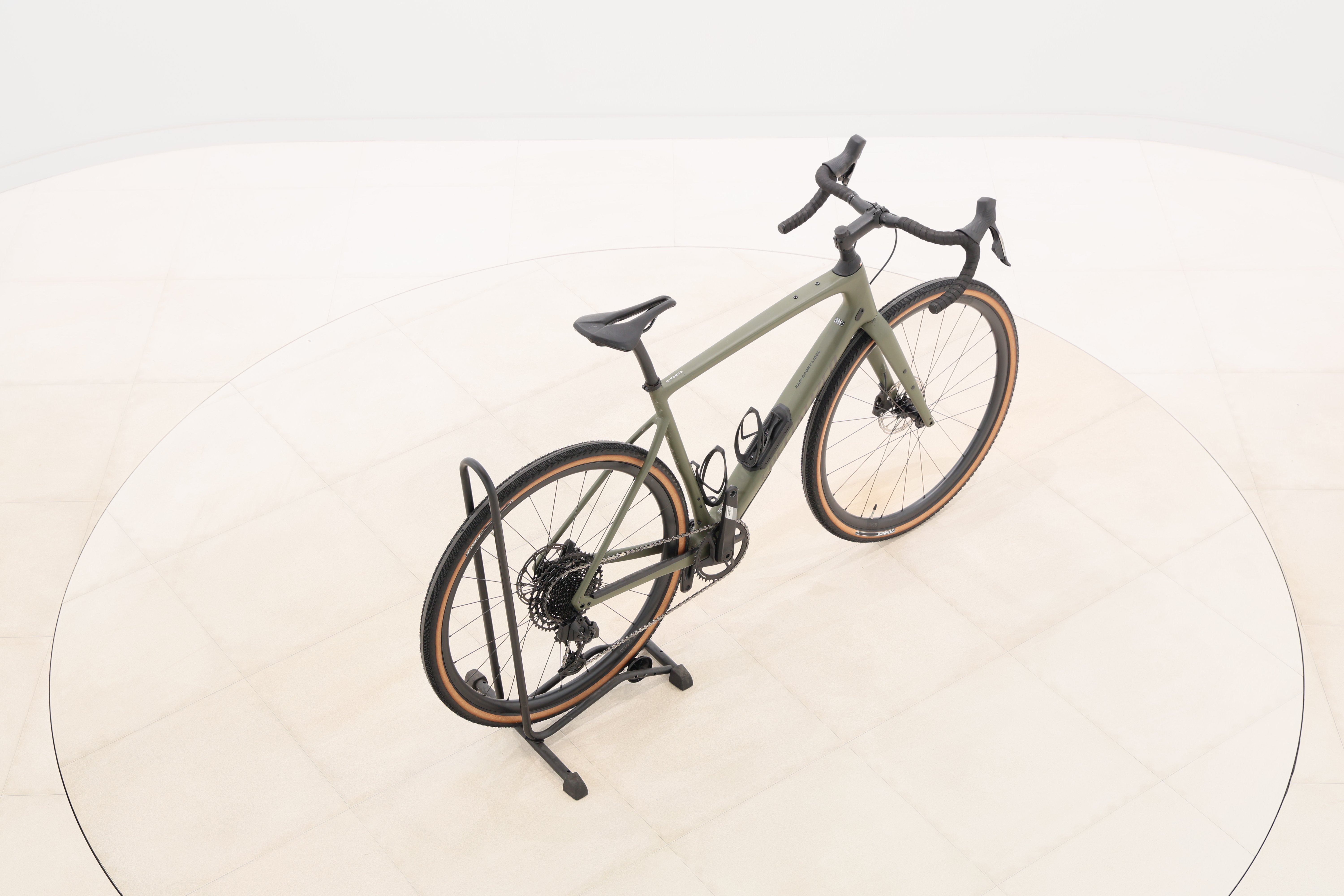 484ca827-00b6-47c6-b882-e0709f8b01dd