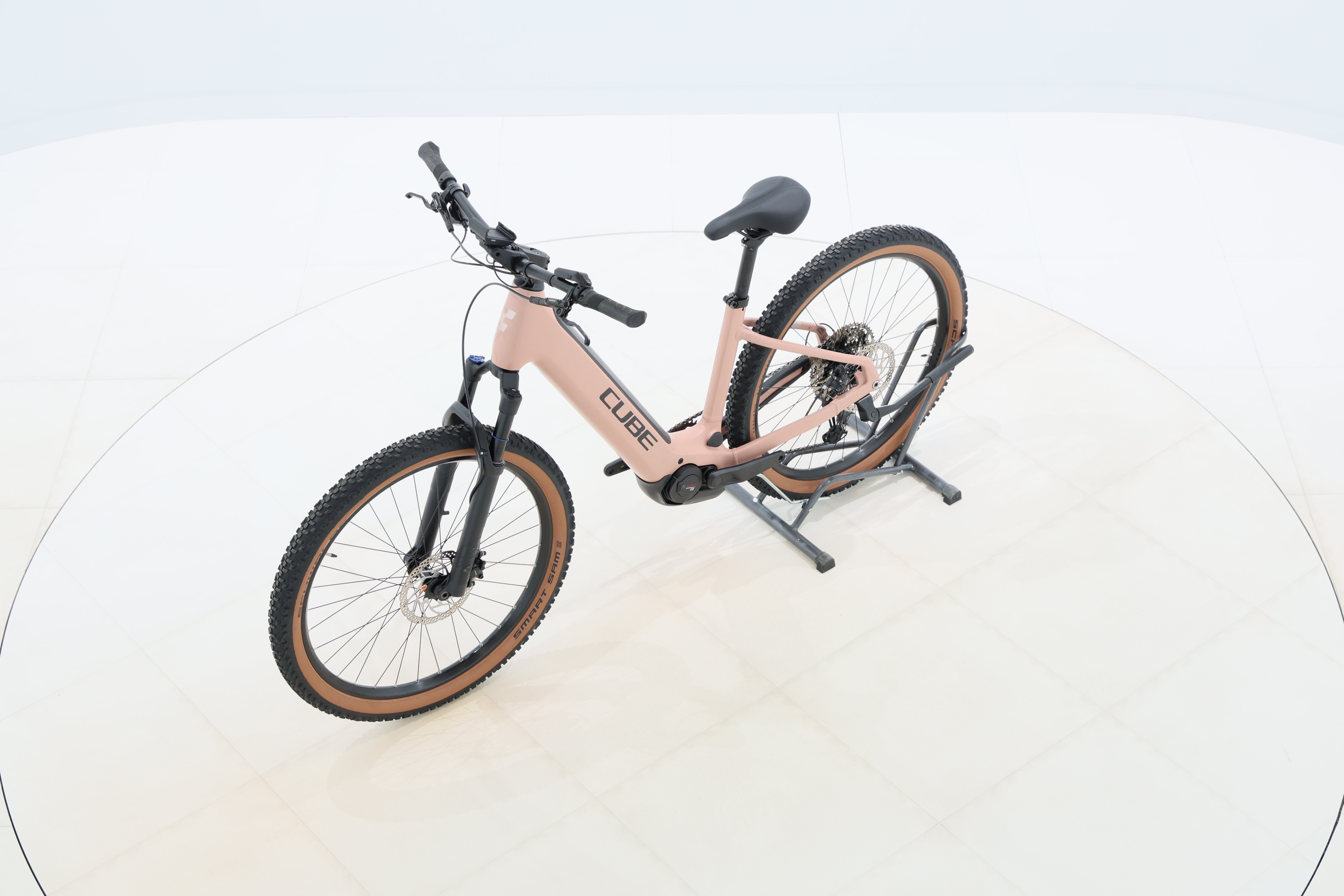 b31b6cd5-0069-4e60-a28e-2e668921265e