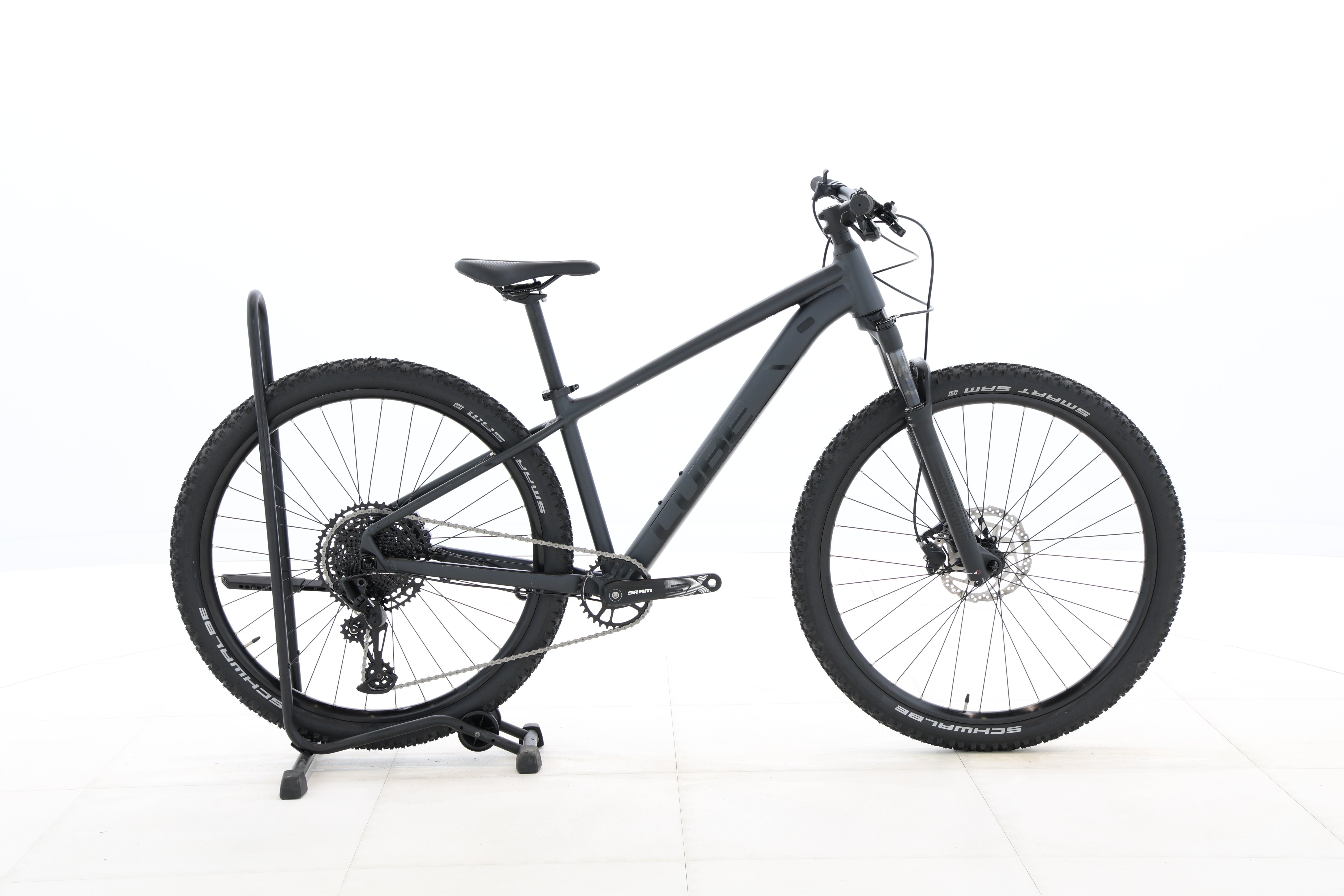 b0359966-68c3-43bb-8b40-c329c3196b39