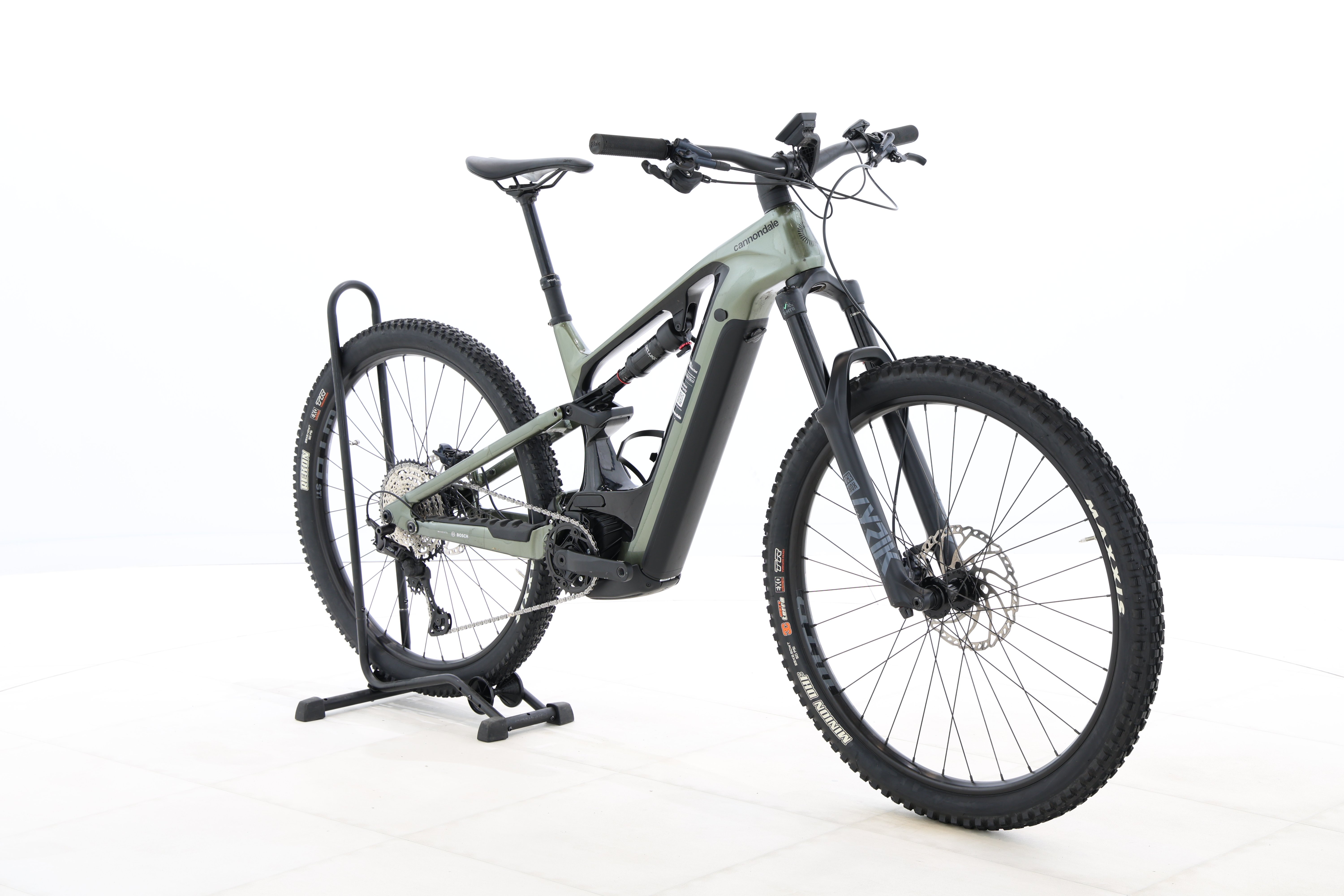 b6b7c16f-74e4-45c0-a449-b9f7e6526b8b