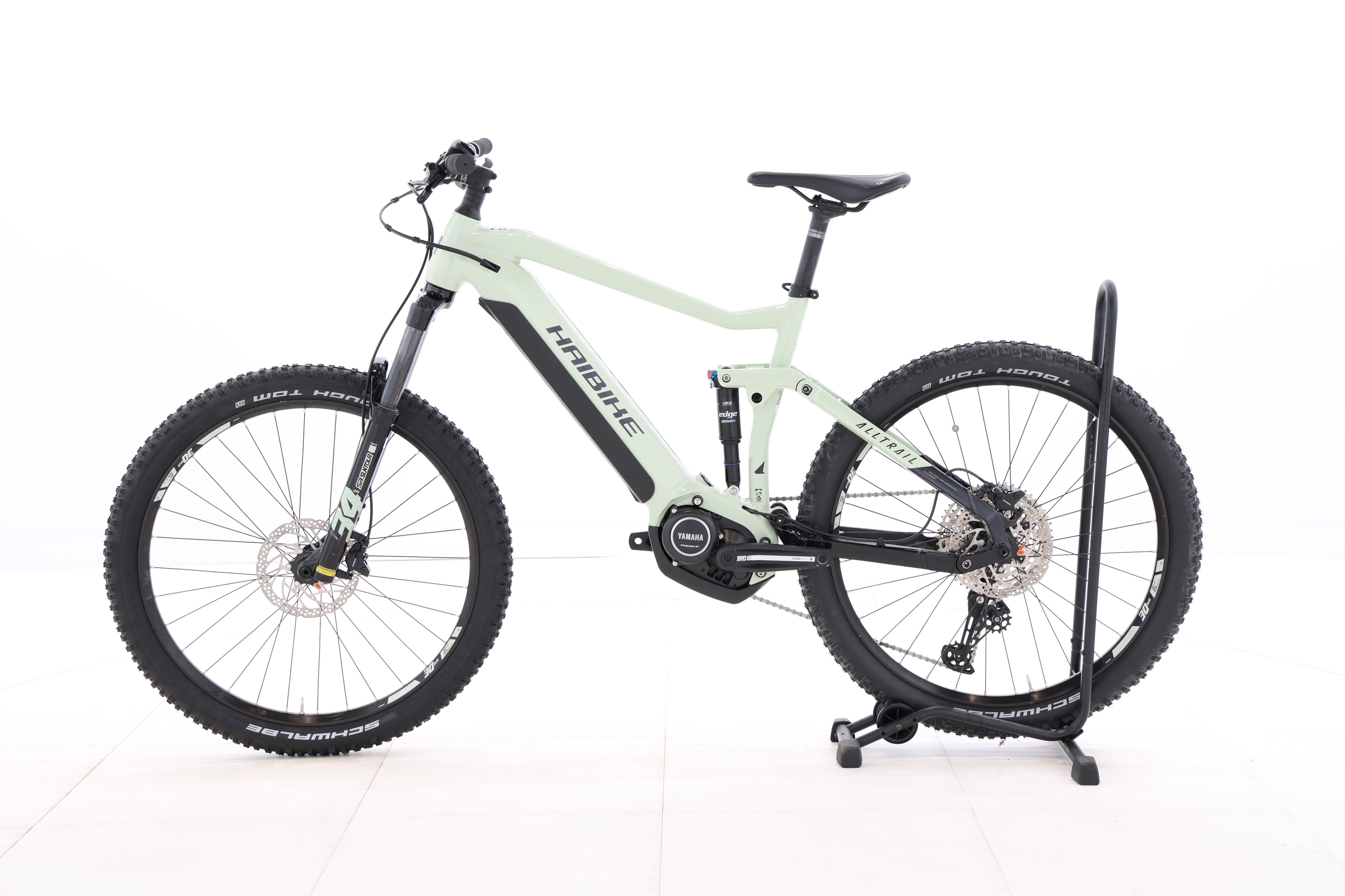 d46fba45-225d-4e29-aa81-9411e7f5e17f