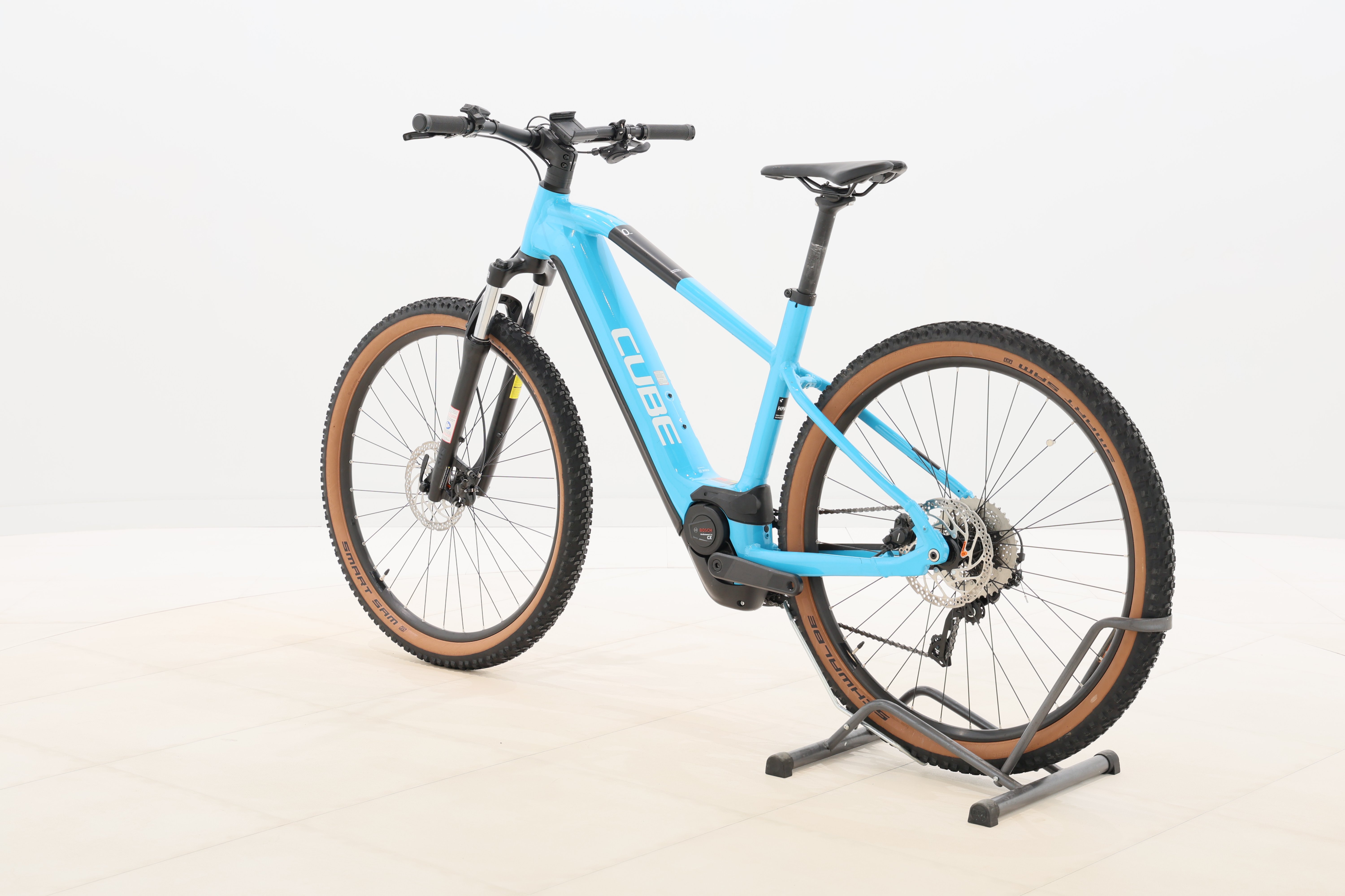 a131ad4a-e751-4da3-92fc-46b25c52f2d0