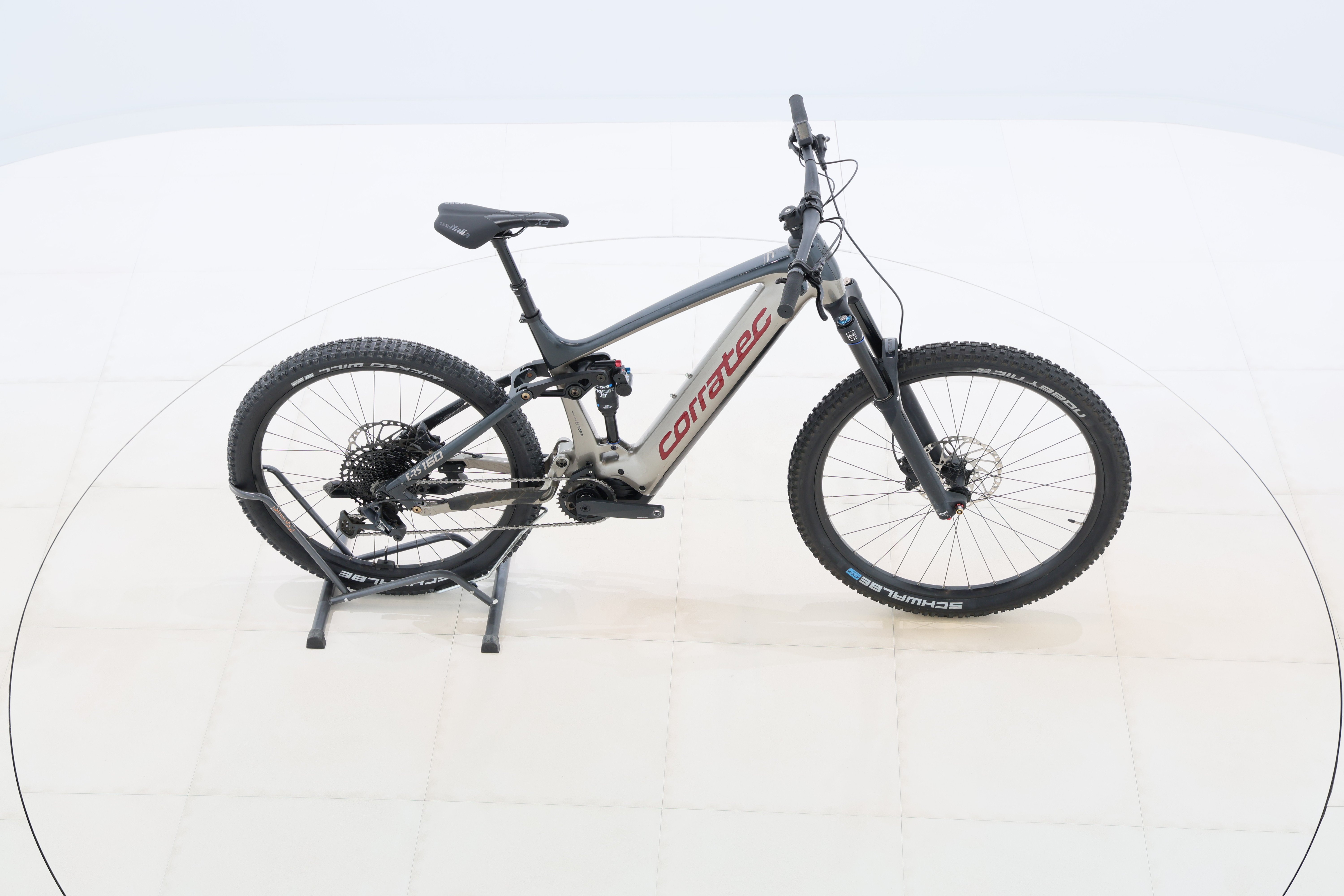 f0083b99-1f91-40f8-b4d6-f7b857c7d01c