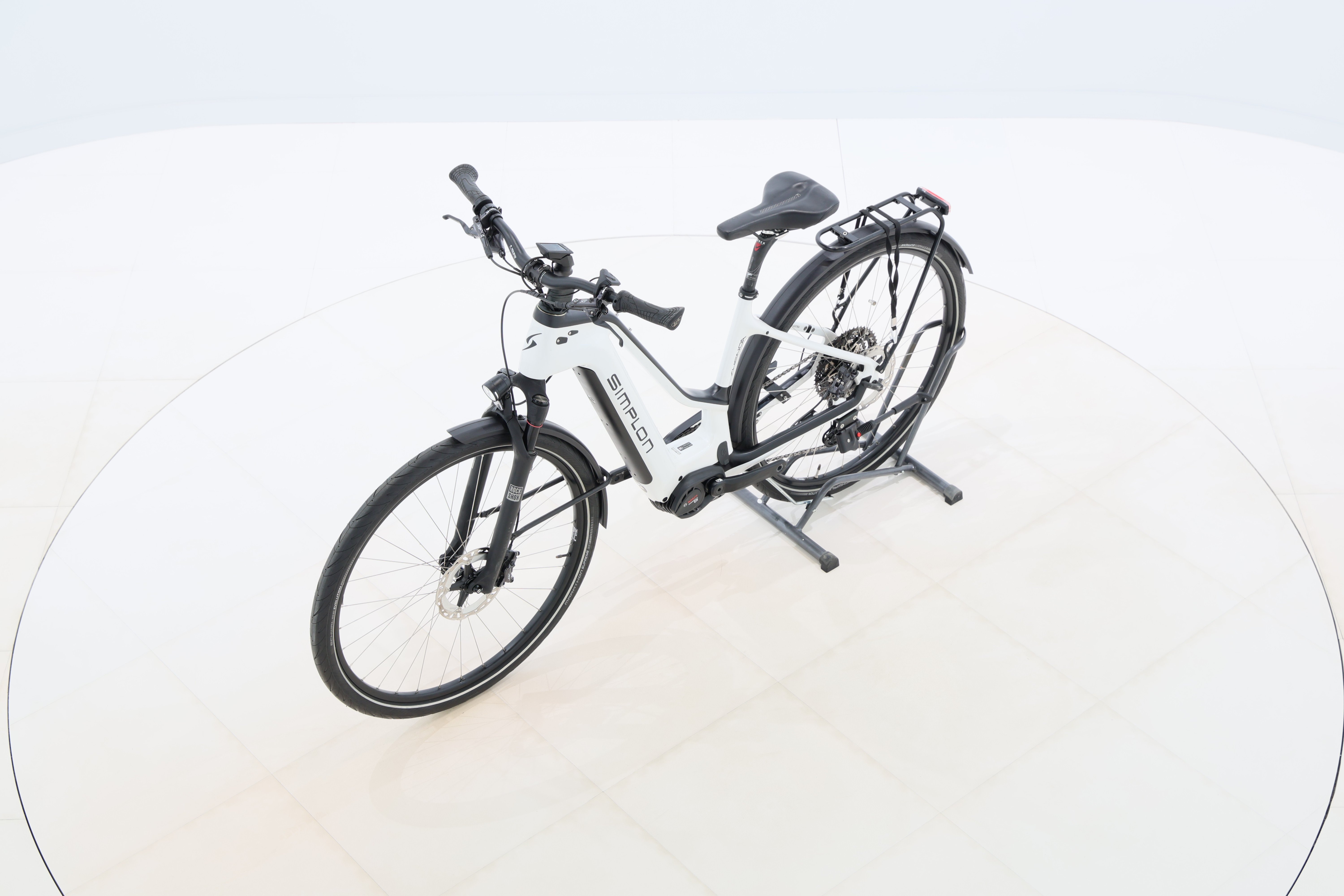 9dcbb986-4b11-47be-999d-1654d5c48bee