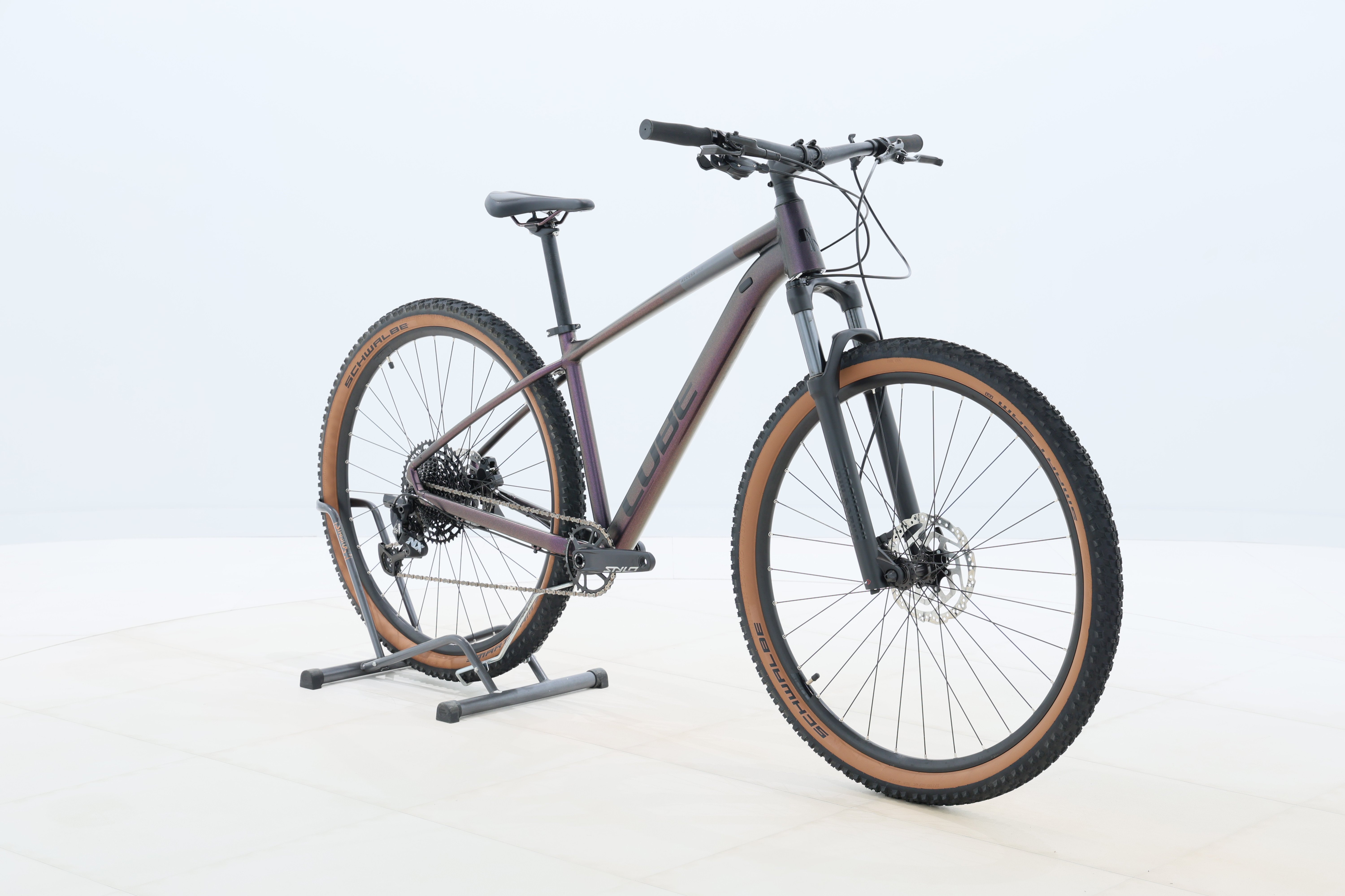 8dc232fb-2274-4584-98bf-f18651c87951