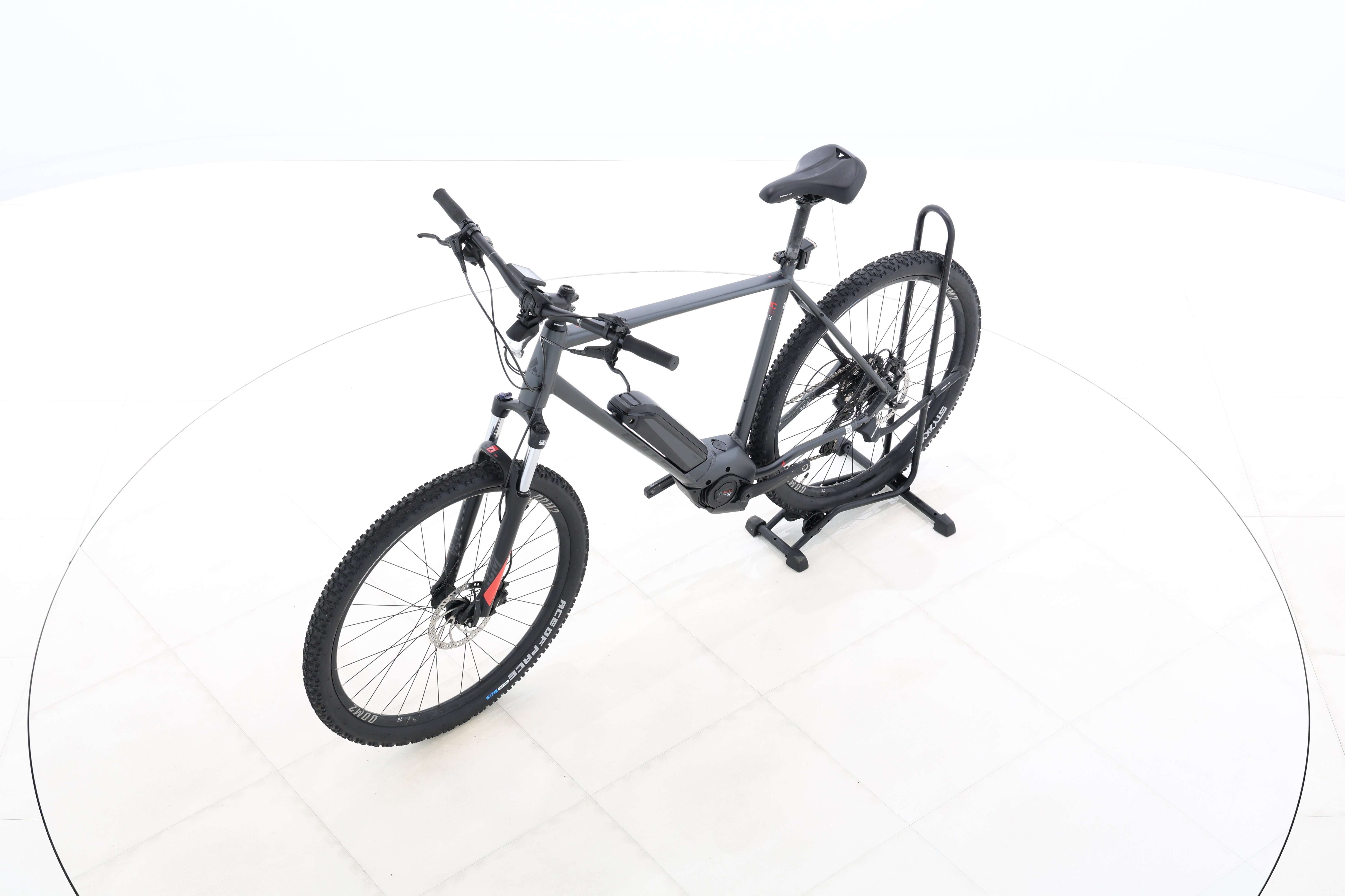 275c74bc-ae69-4baa-8901-3b27c06ba4be