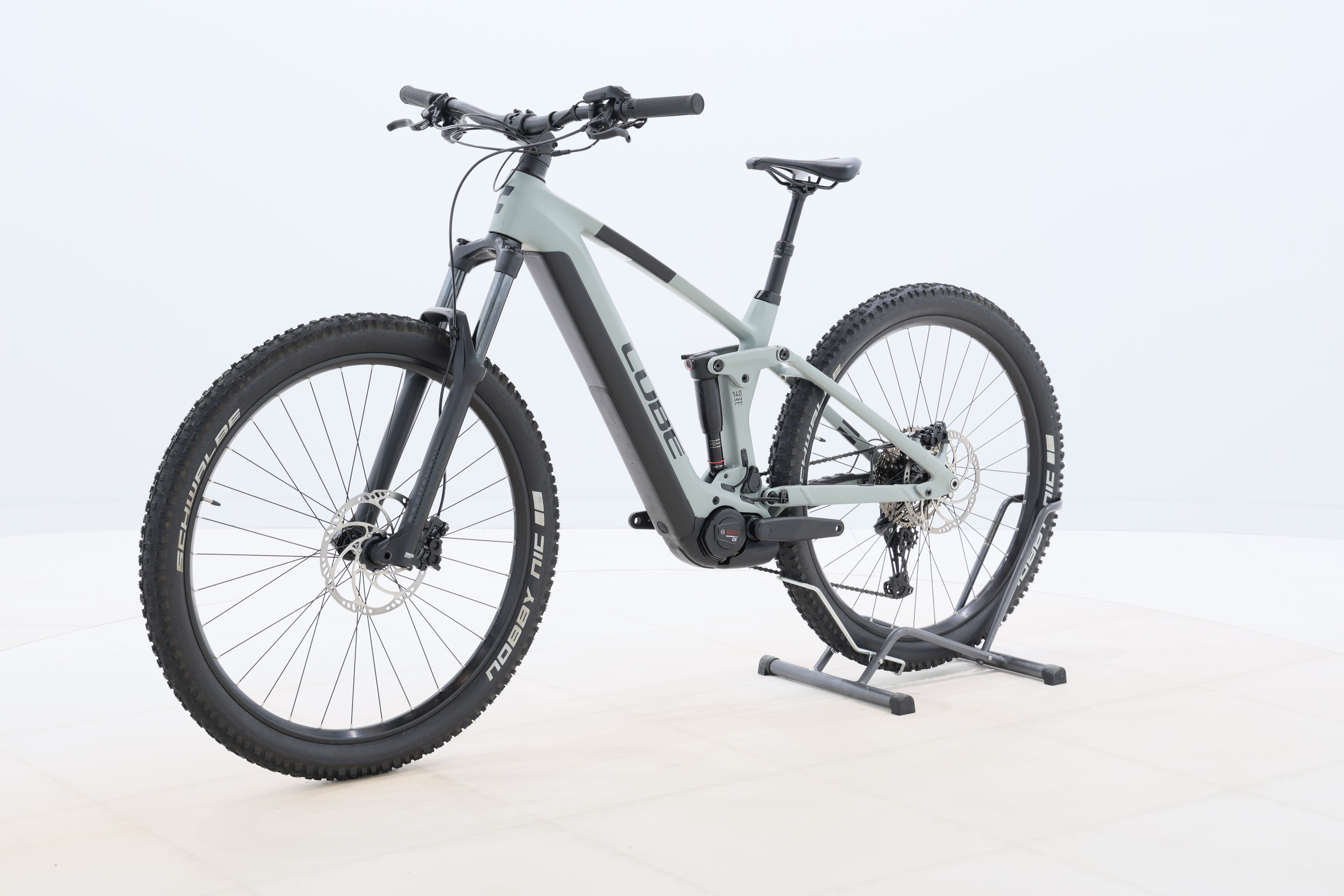 e2882af4-547b-40cd-b1c6-76316649d7cf