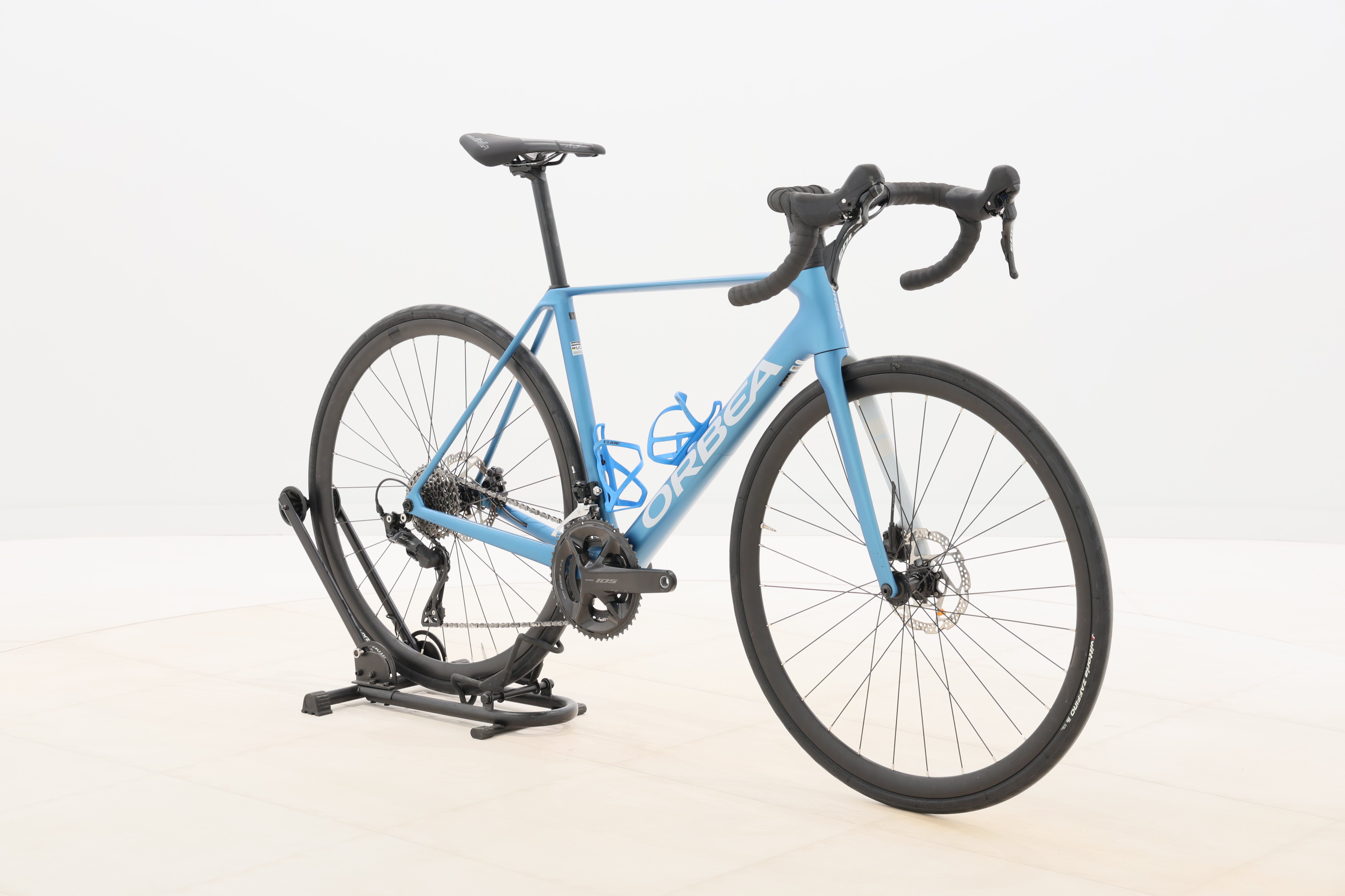 f1128d9b-46d7-4628-b00f-72834f814aa5