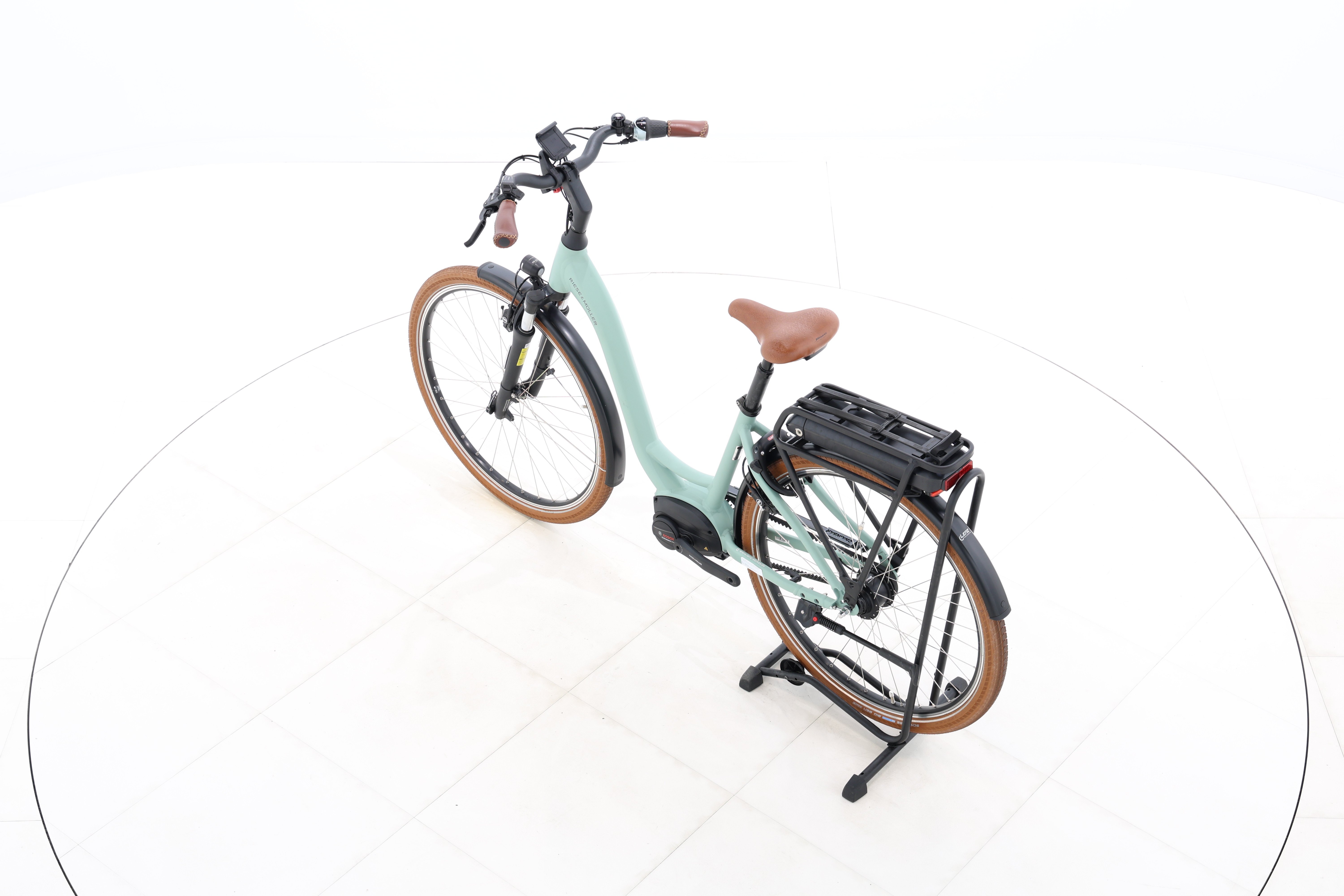 23e0f3ce-1bc2-4d2e-b737-3b75bbca93c3