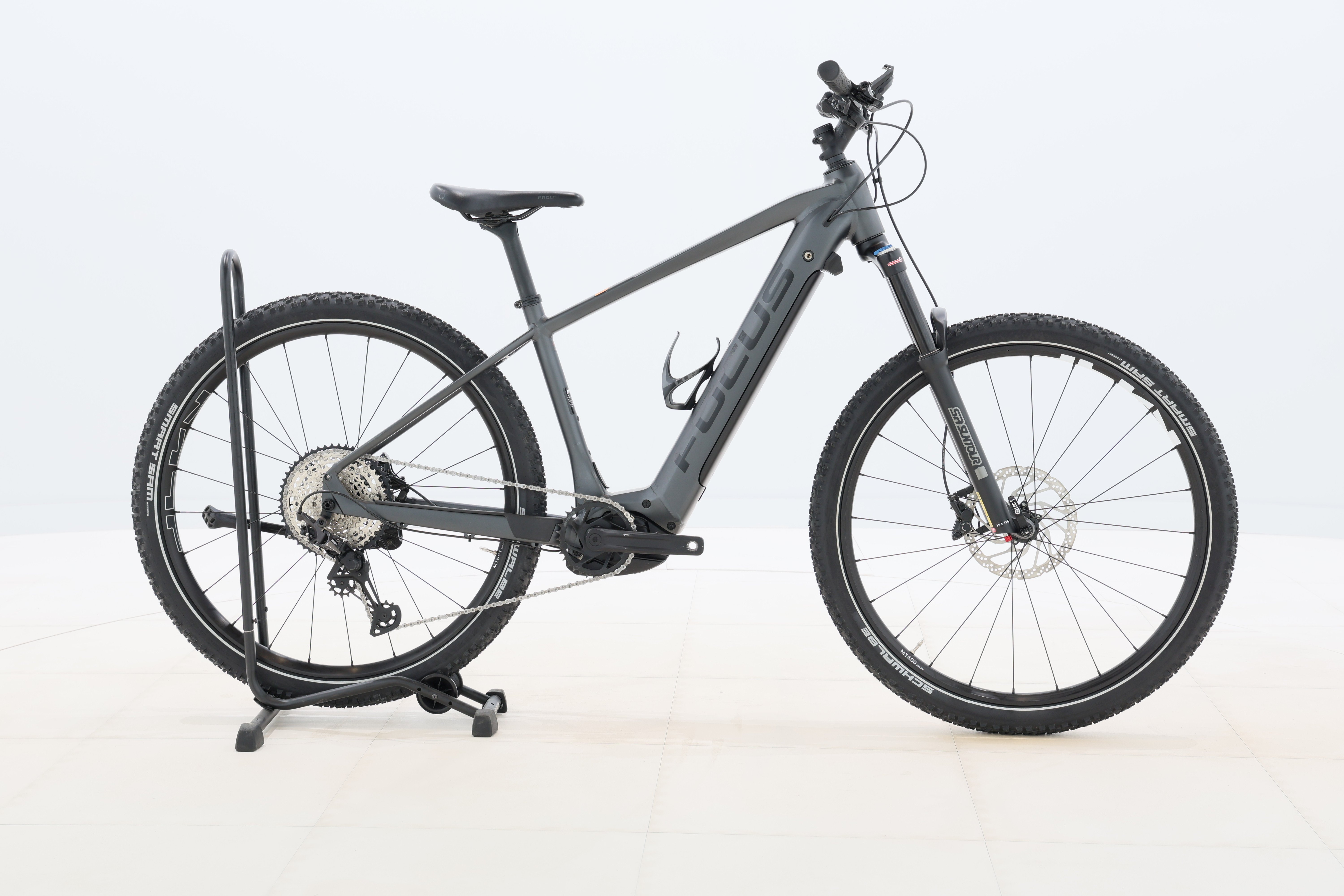 1fb4bf1a-64b6-4c81-99e5-e2e636c94c30