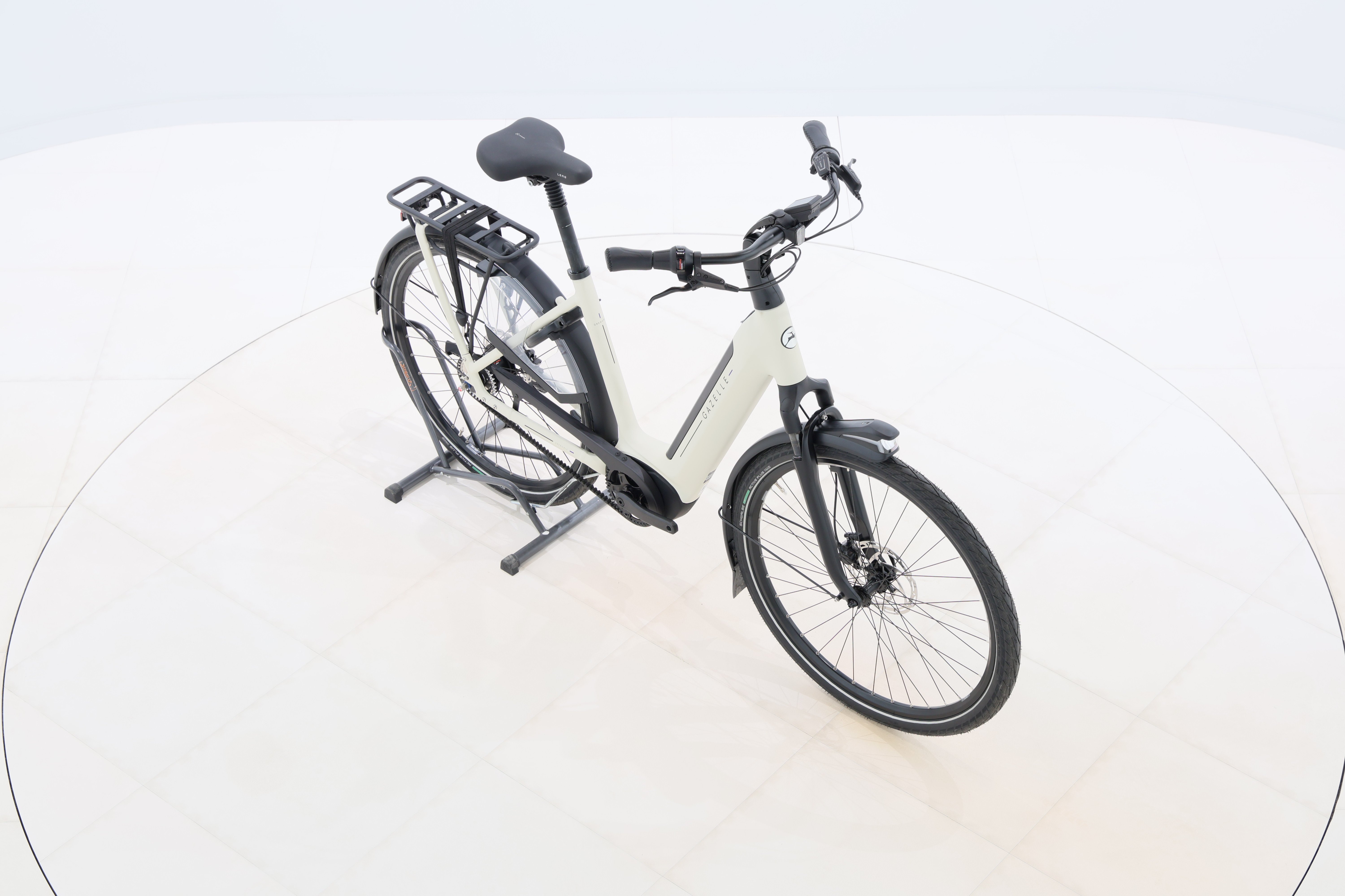 fd806353-e685-4aa1-bb16-06012051c04e