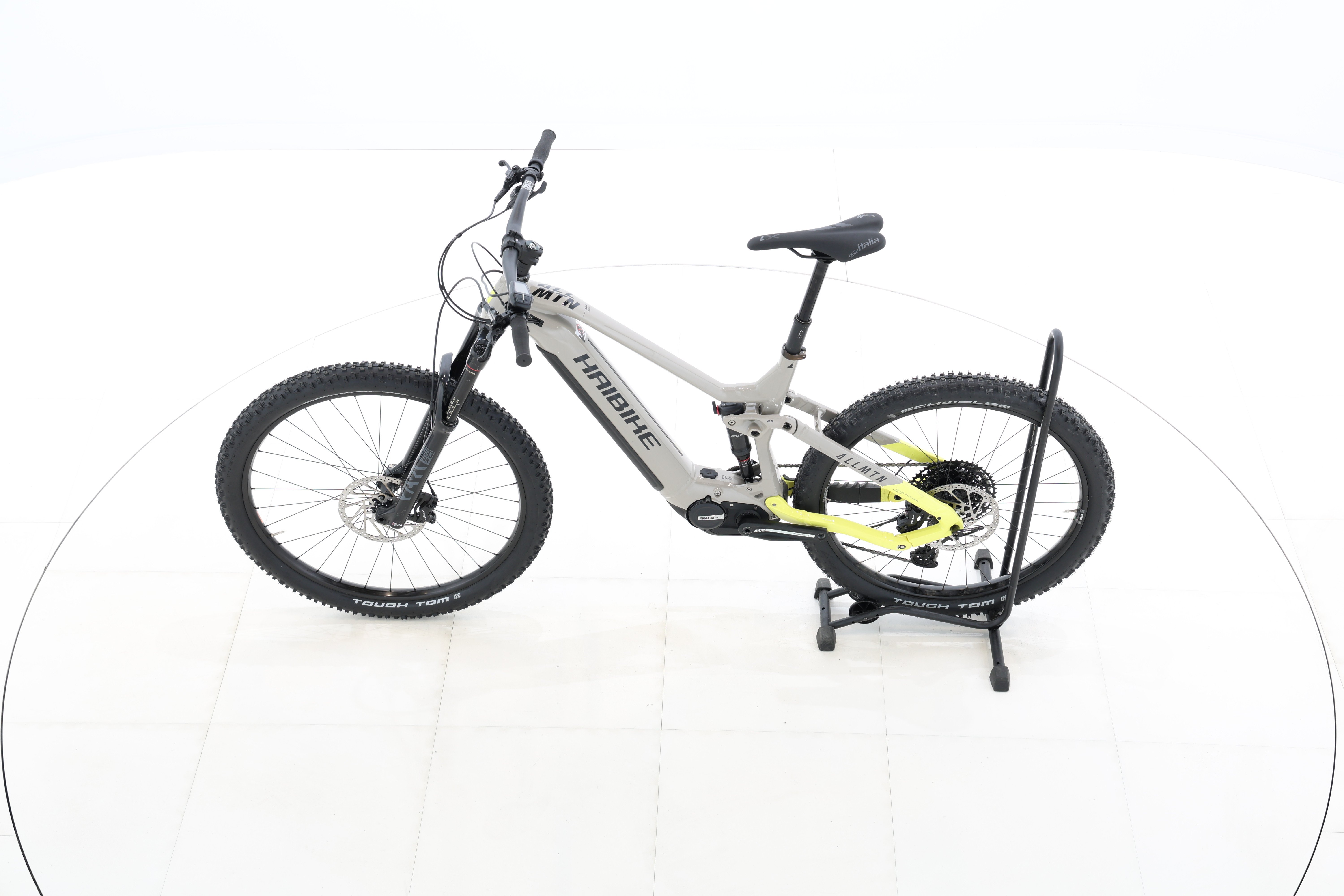 405b13b2-0b3e-4c30-bbb2-d4976af51b3d