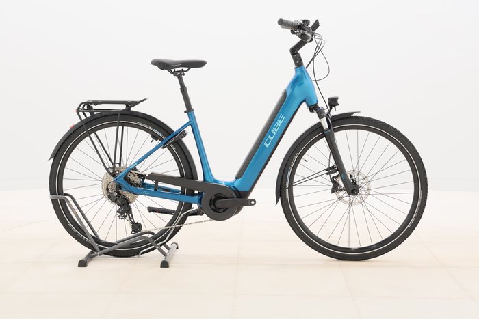 Cube SUPREME HYBRID PRO 625 2025