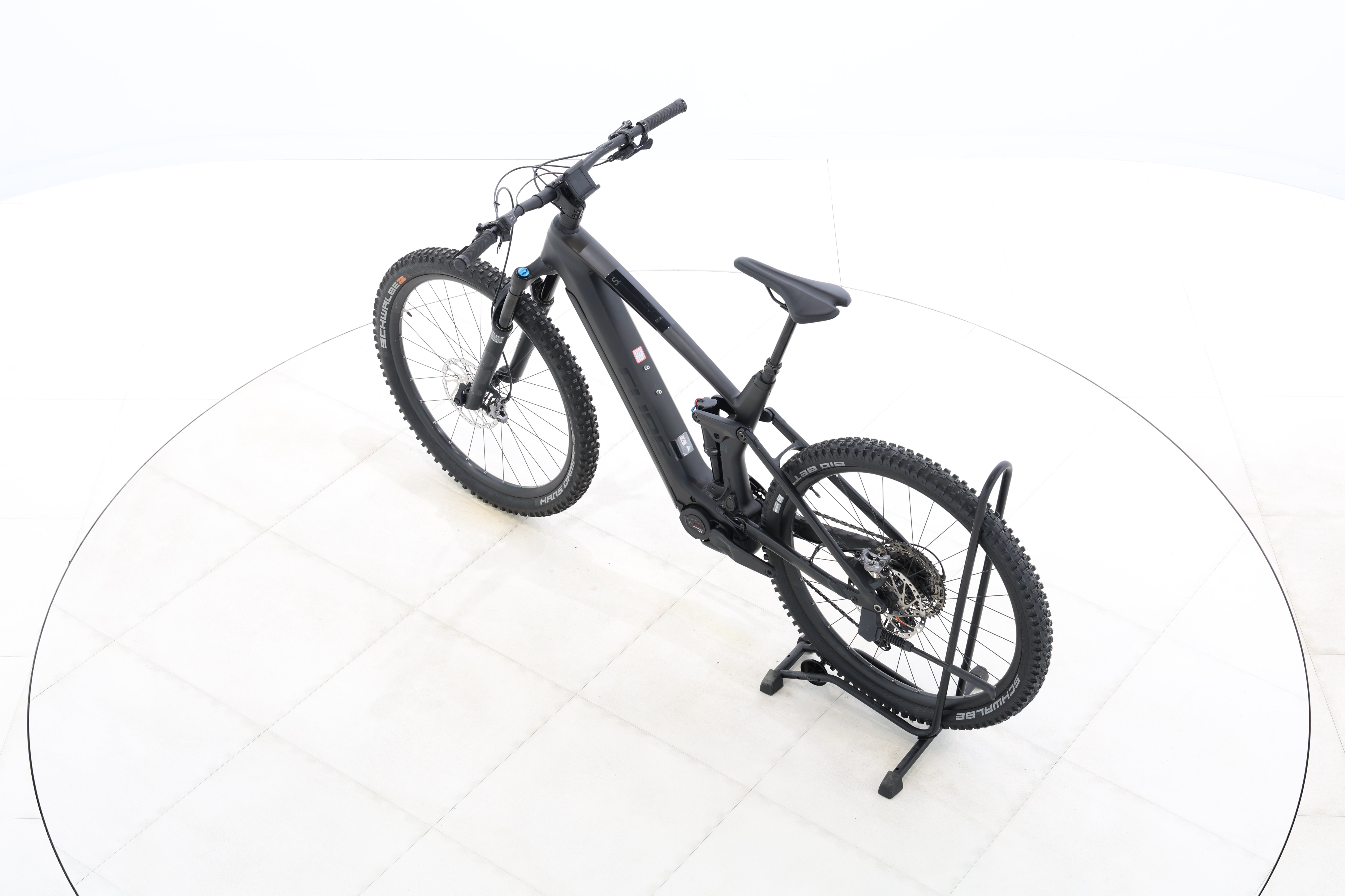 ce5f6bad-21db-4138-a71e-29f40be920be