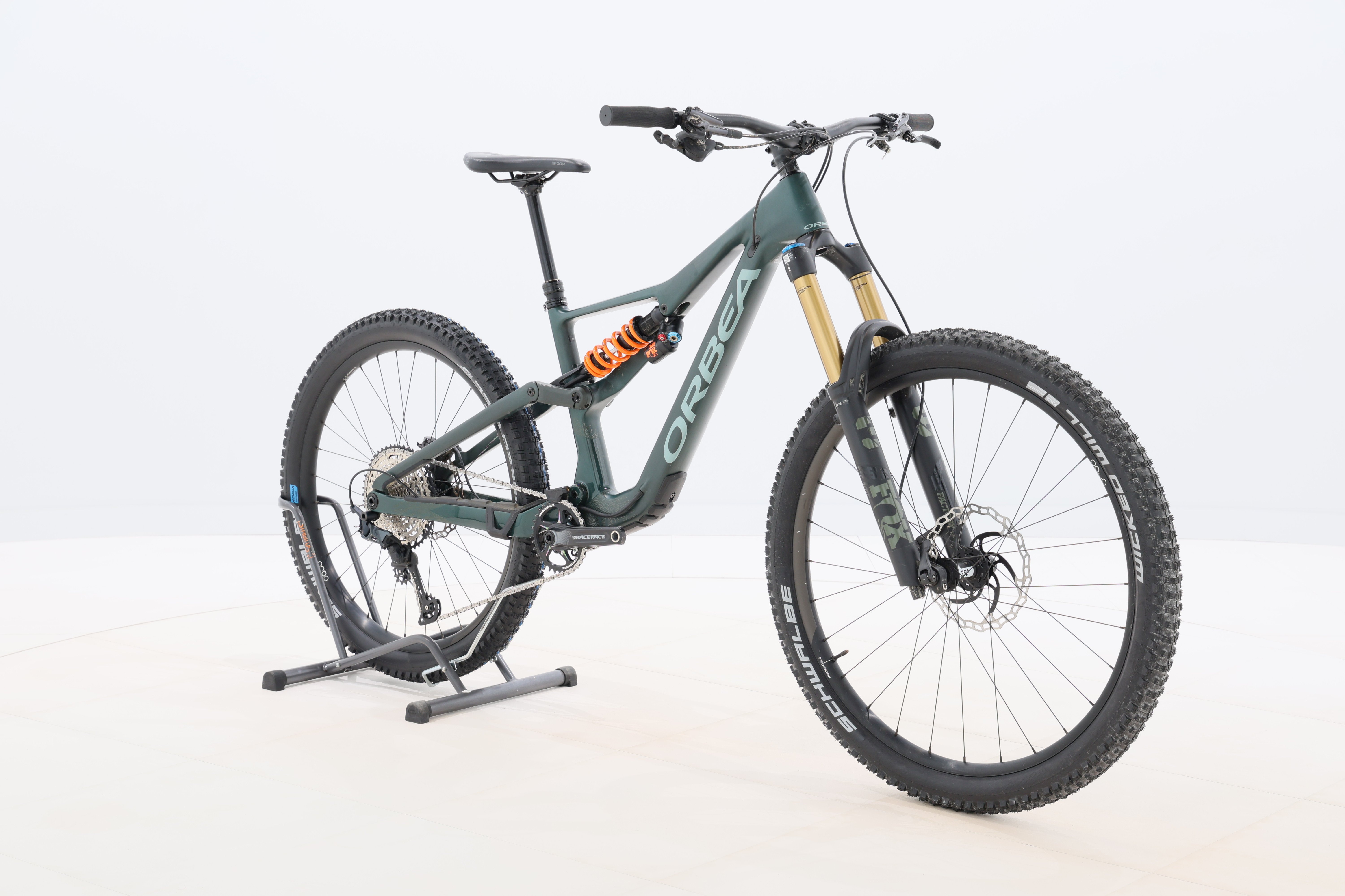 5c9c59d4-7061-4862-87cb-c998bdf8b8e4