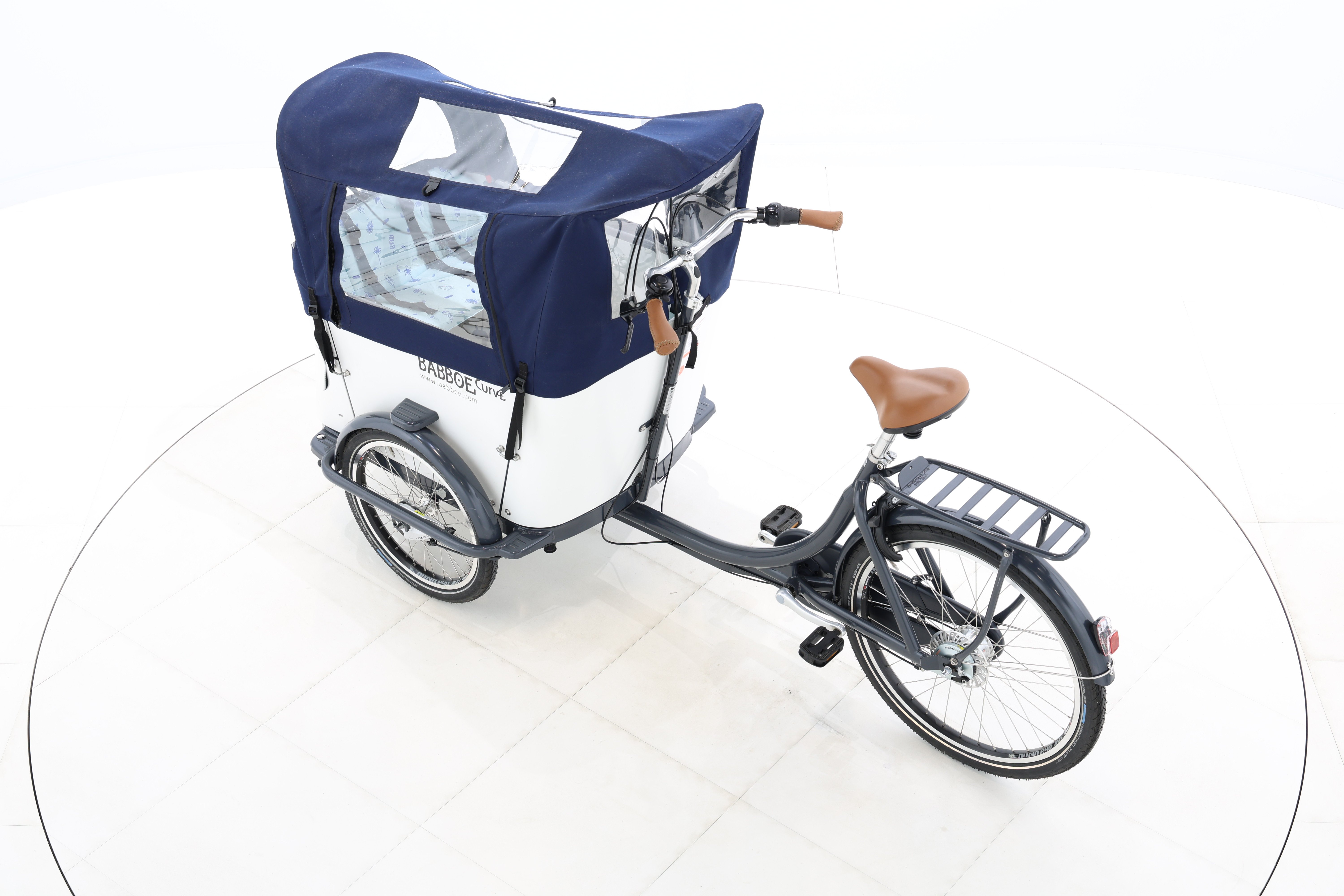 a67517dd-10d1-4ab5-8bf2-1c98971e7d20