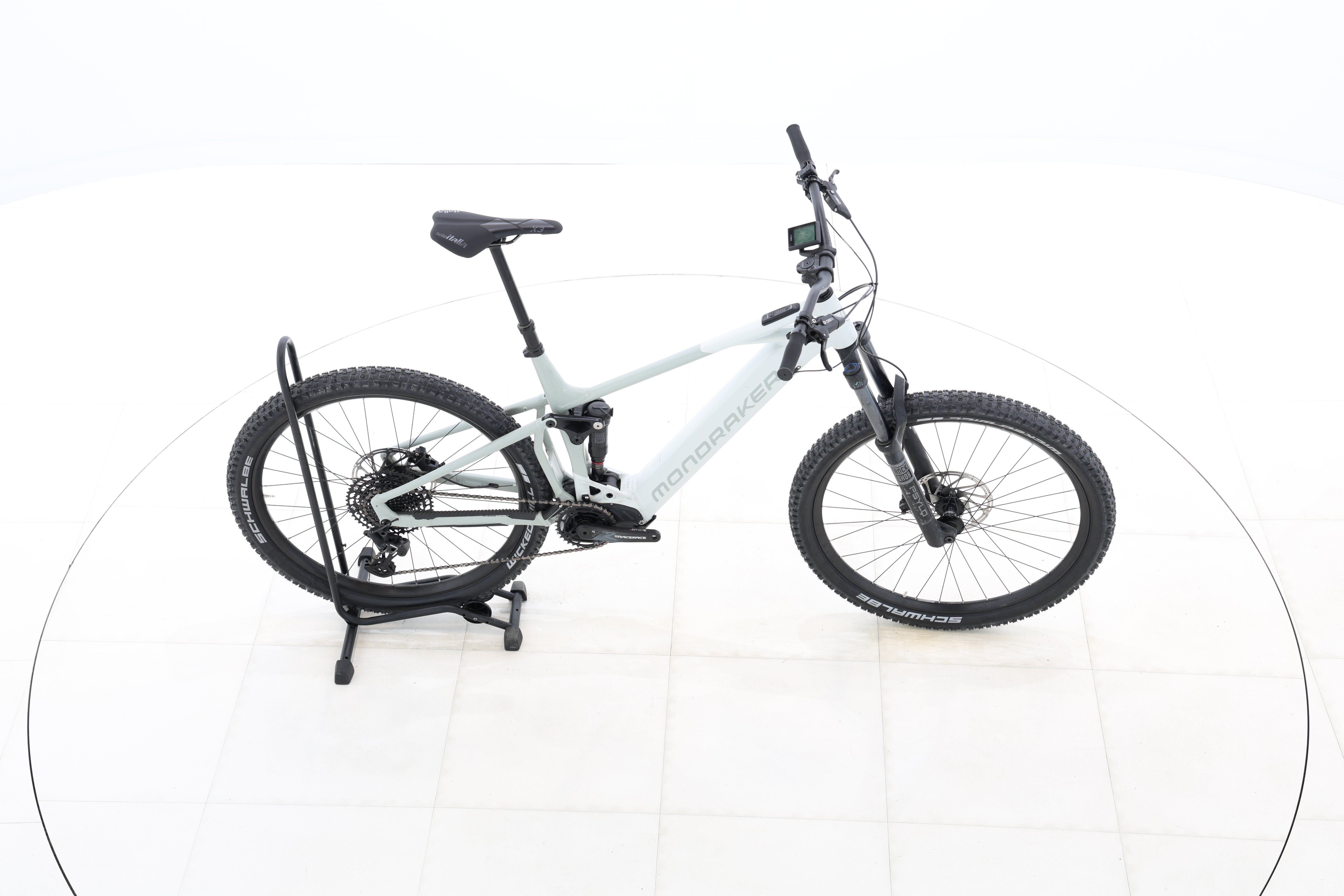 2560c129-f278-4cb7-8bdd-ef899c6c87a4