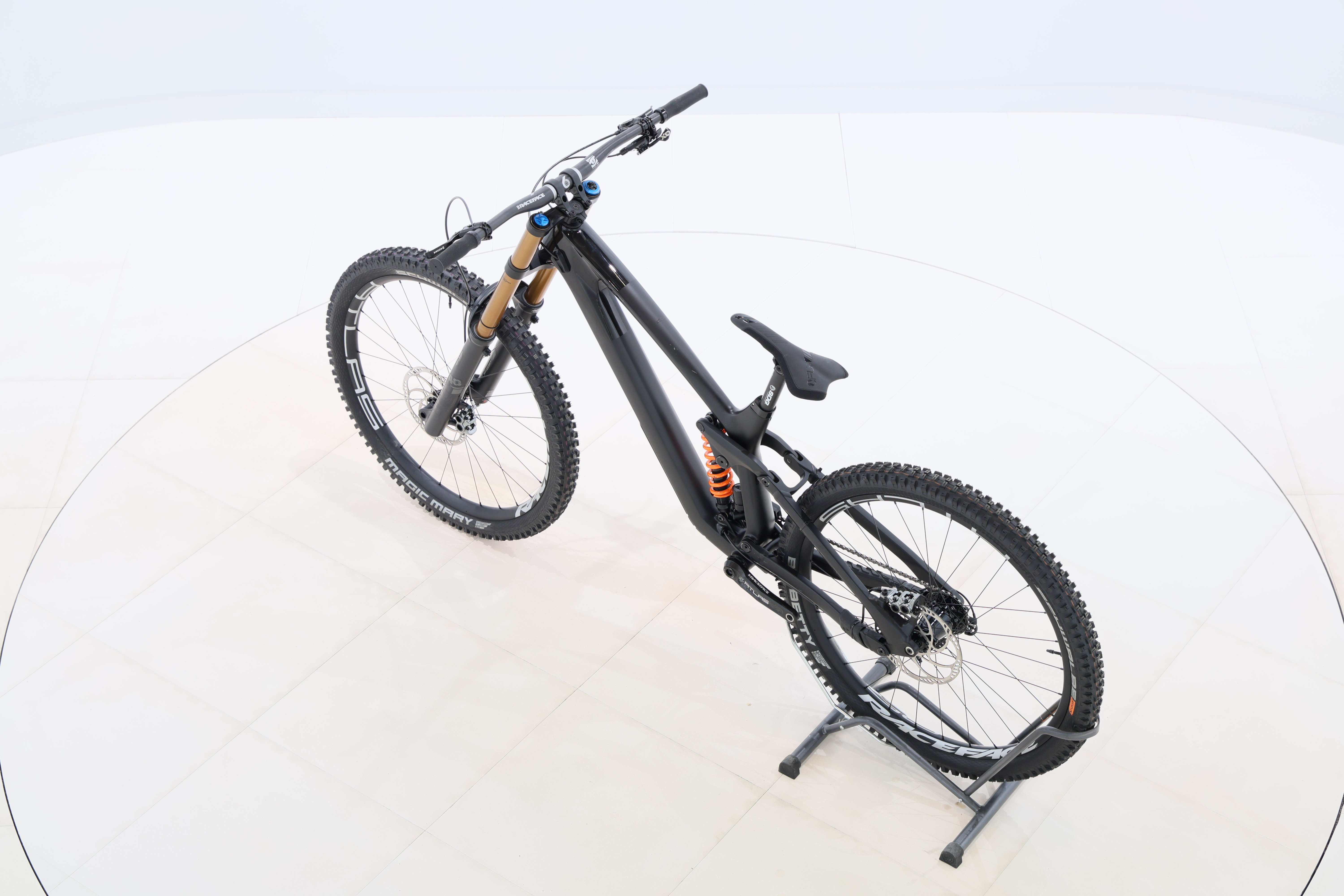 4092a278-4c07-4367-bec5-e4c96e3bf69b