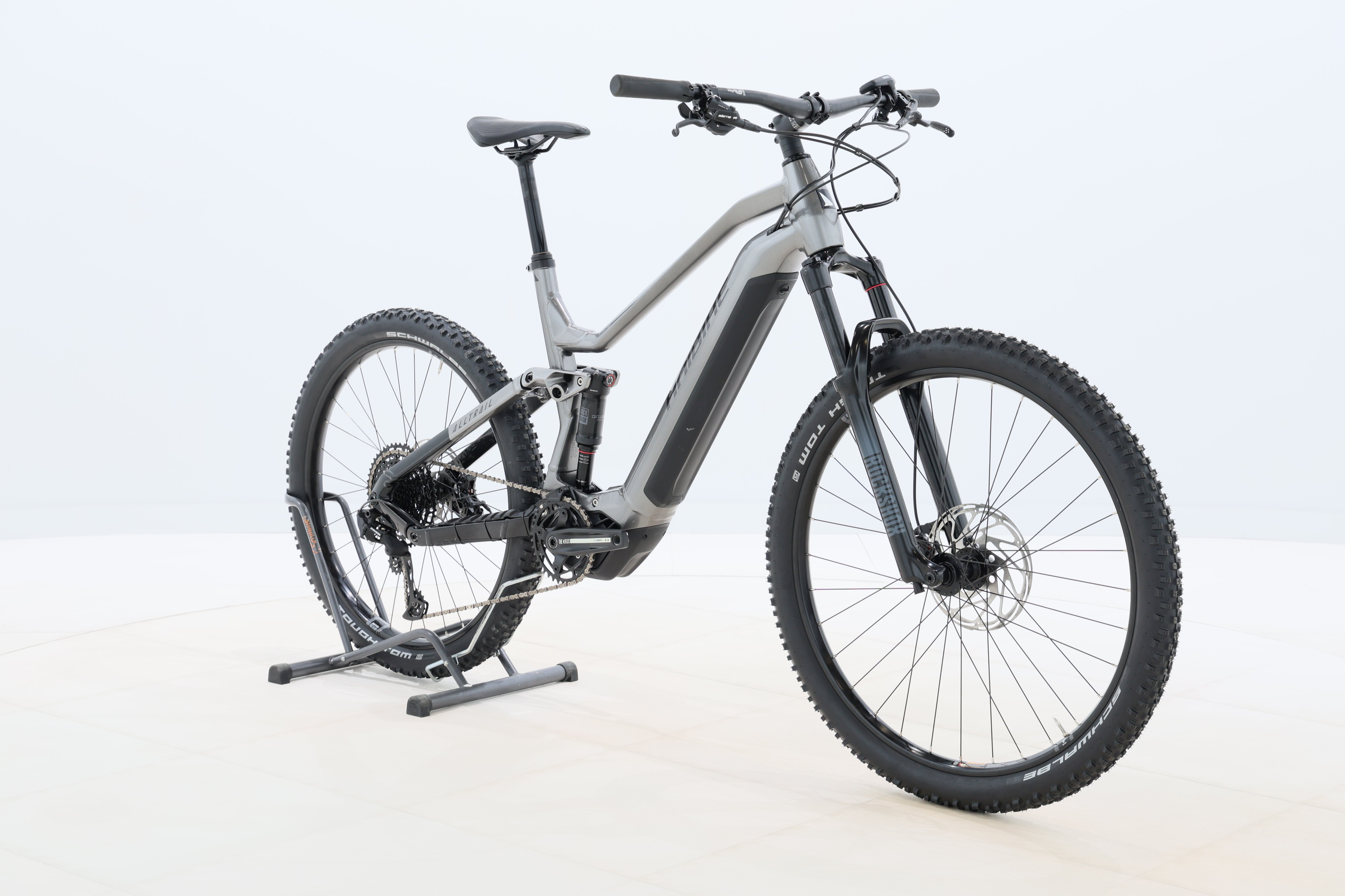 4e5cd9c2-f6fa-40f2-9dbd-16949ef8573d