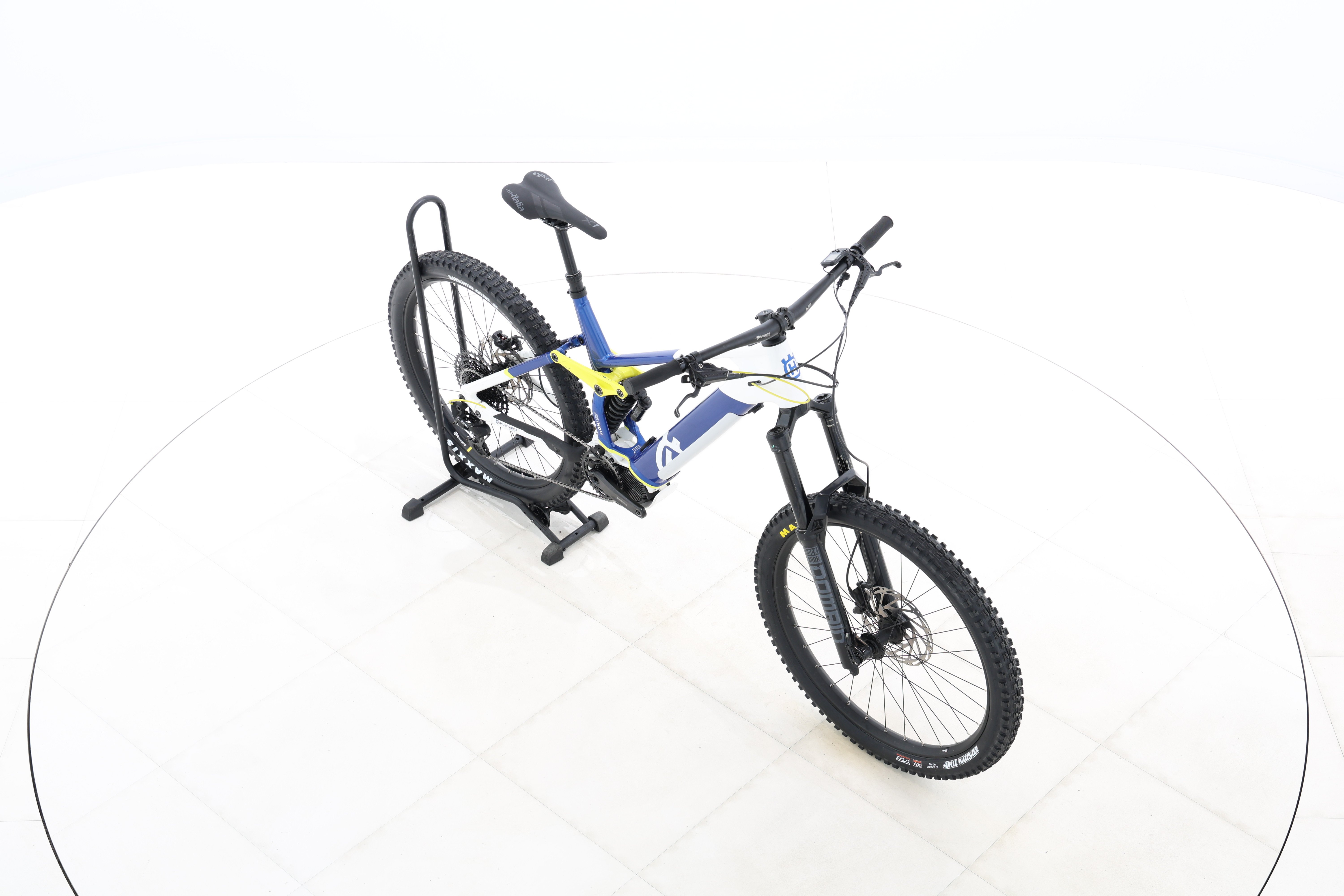 85679118-10f8-4bb4-ae83-bd71ef5d2a86