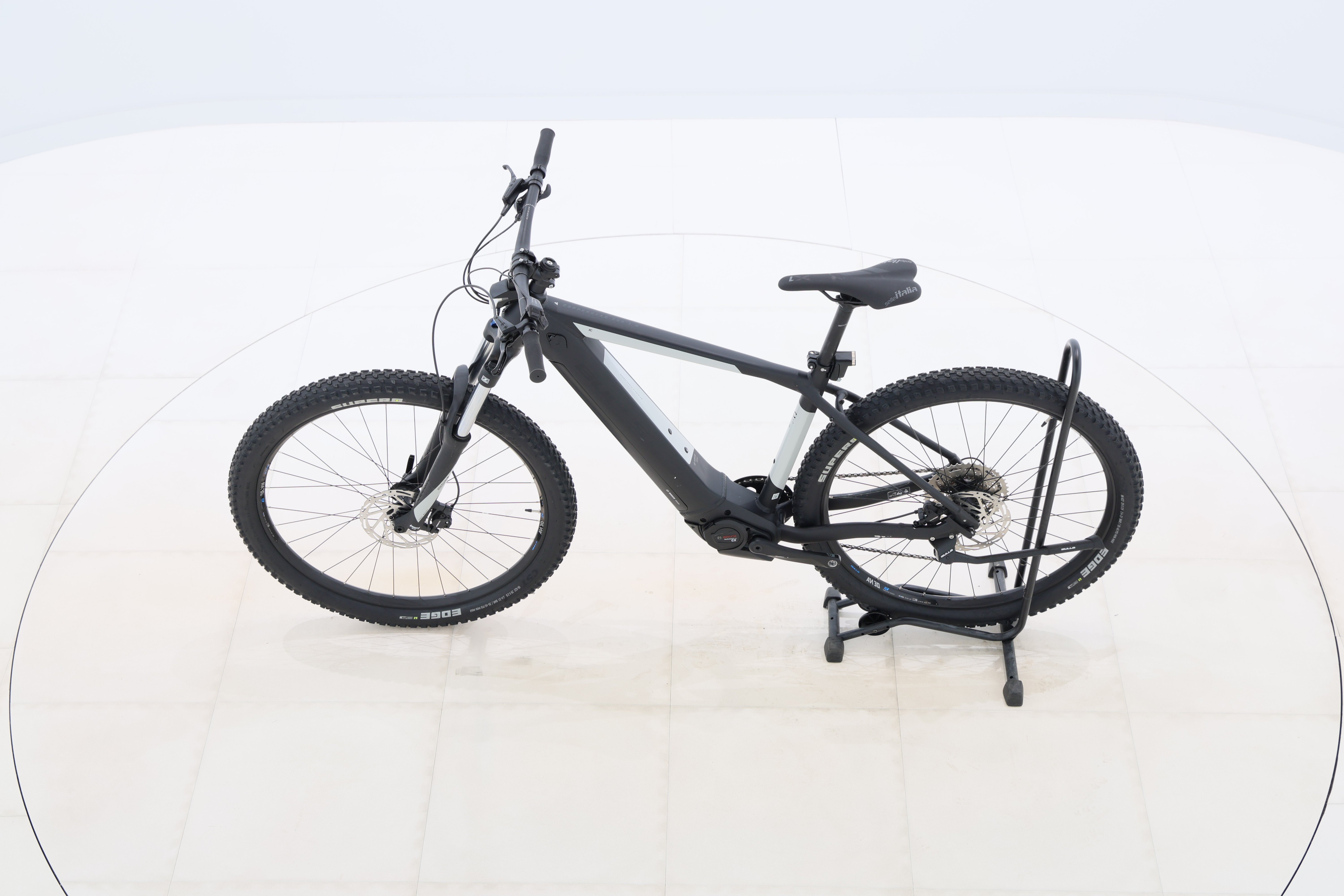 ed35254d-8ff6-4efc-8798-bcbab6781ad3